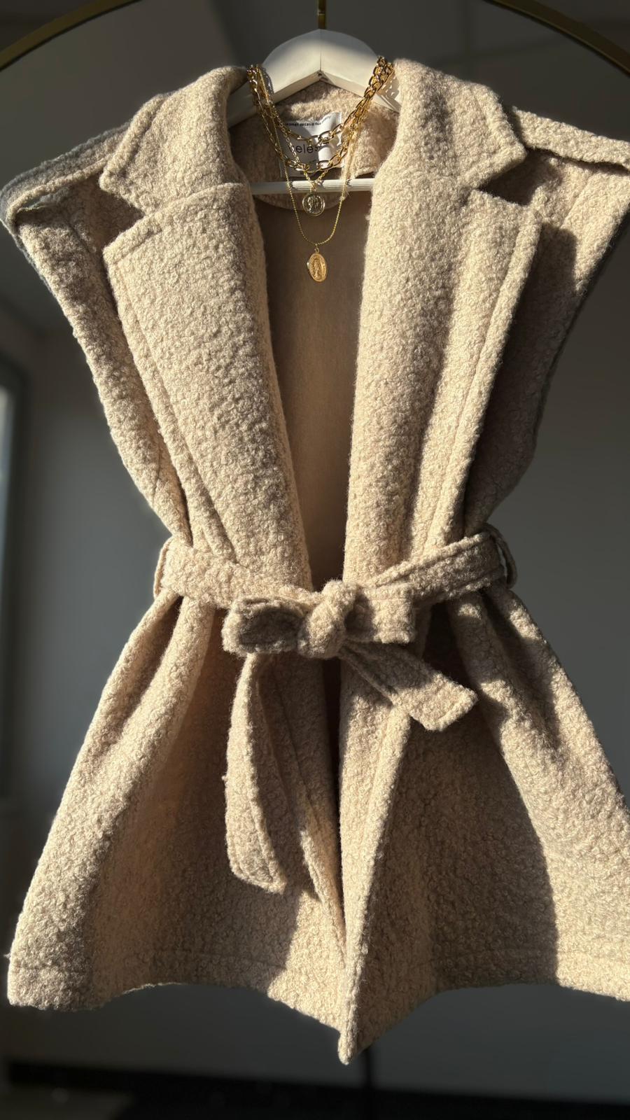 Lora Buklet yelek Bej