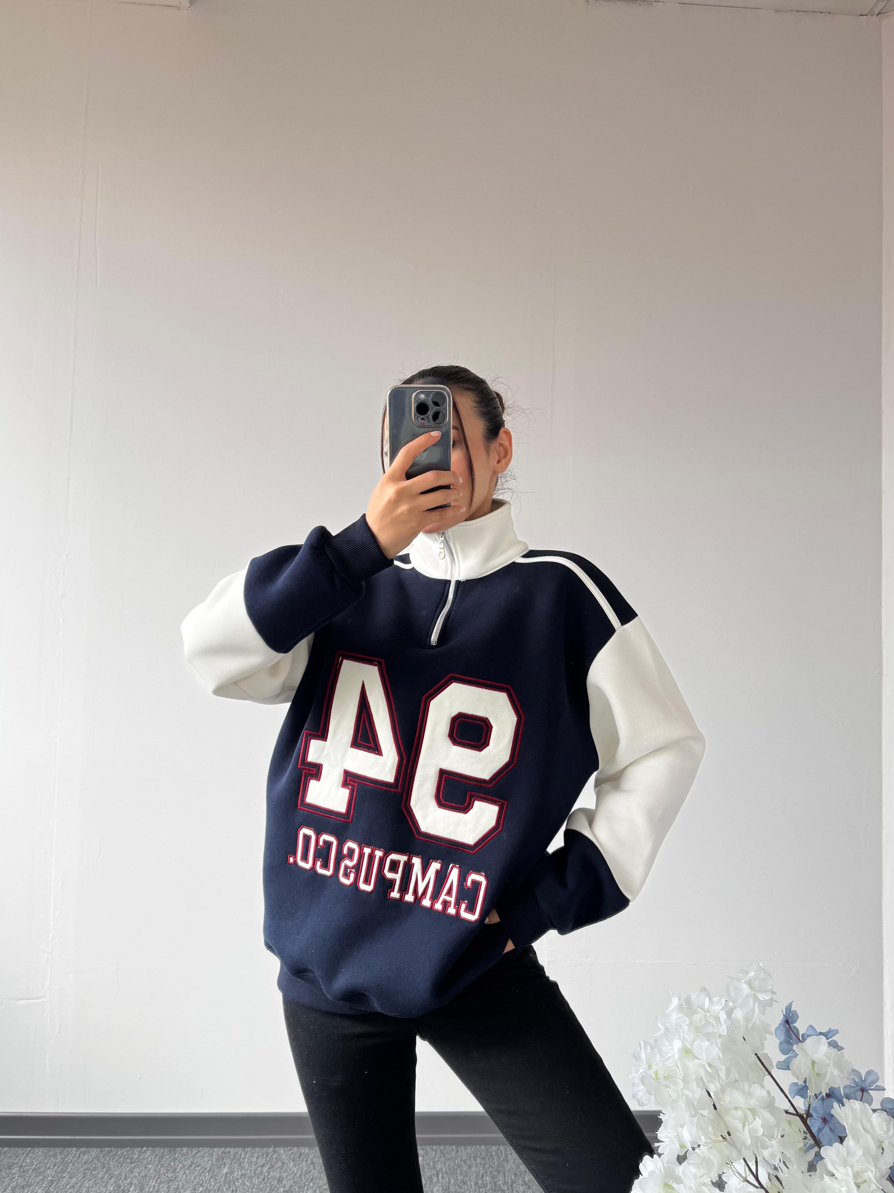 94 nakışlı oversize sweat lacivert