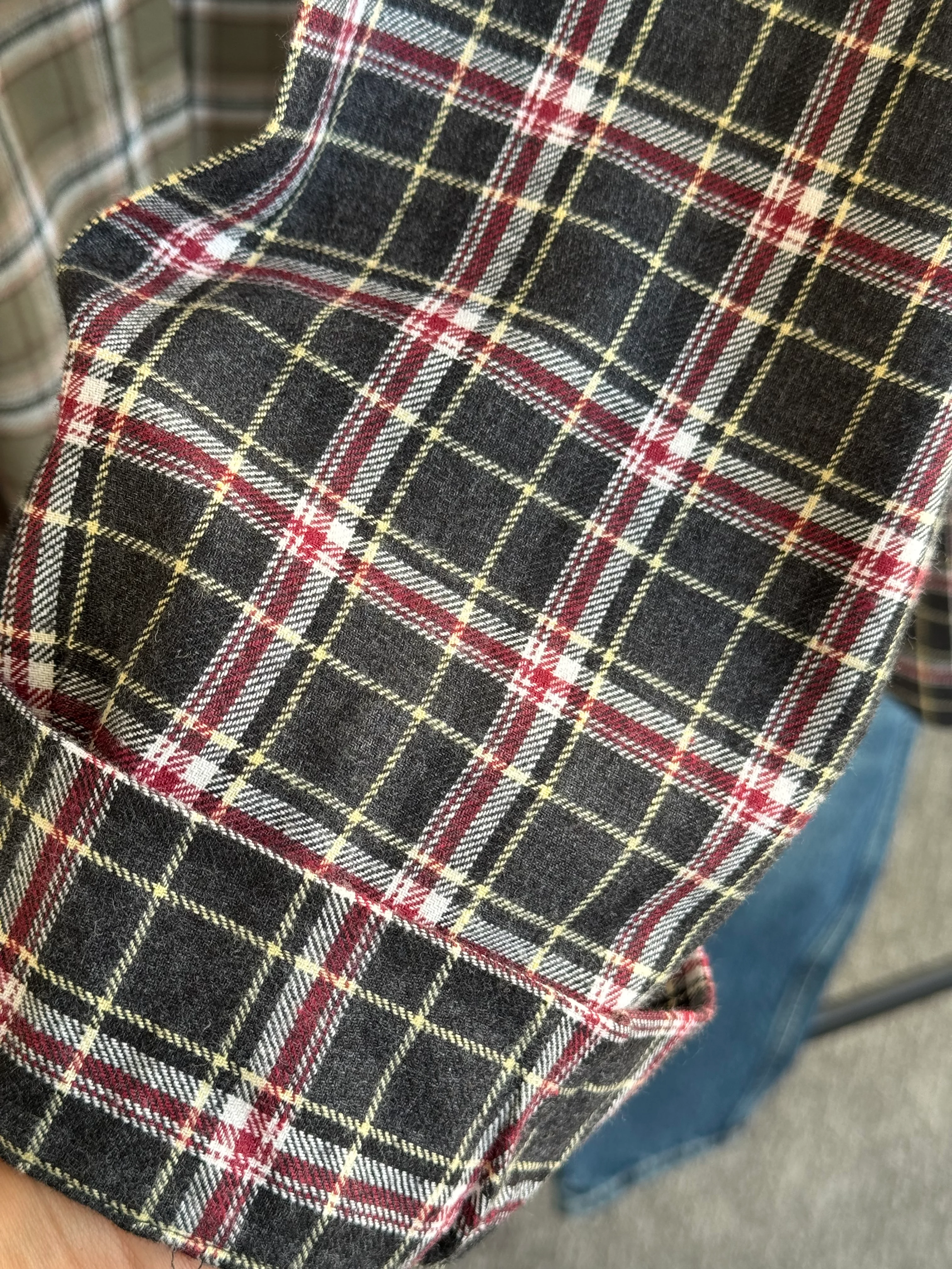 Yeni Ekoseli  oversize gömlek SİYAH 44