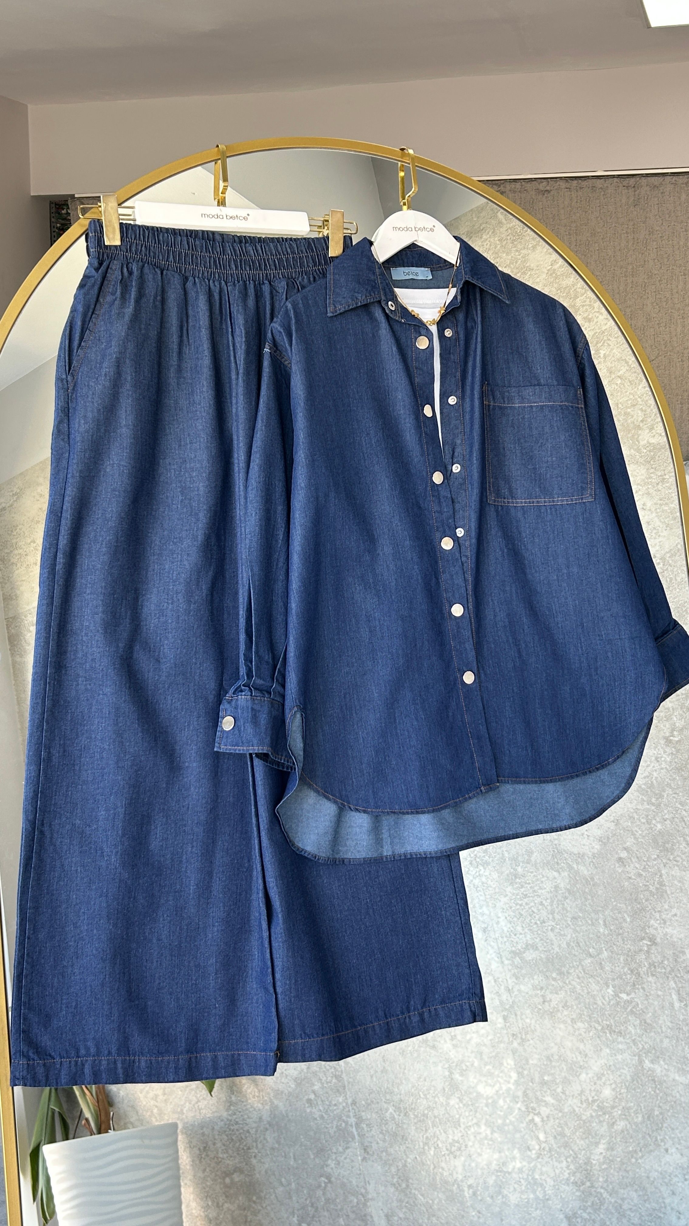 Denim Gömlekli Takım 