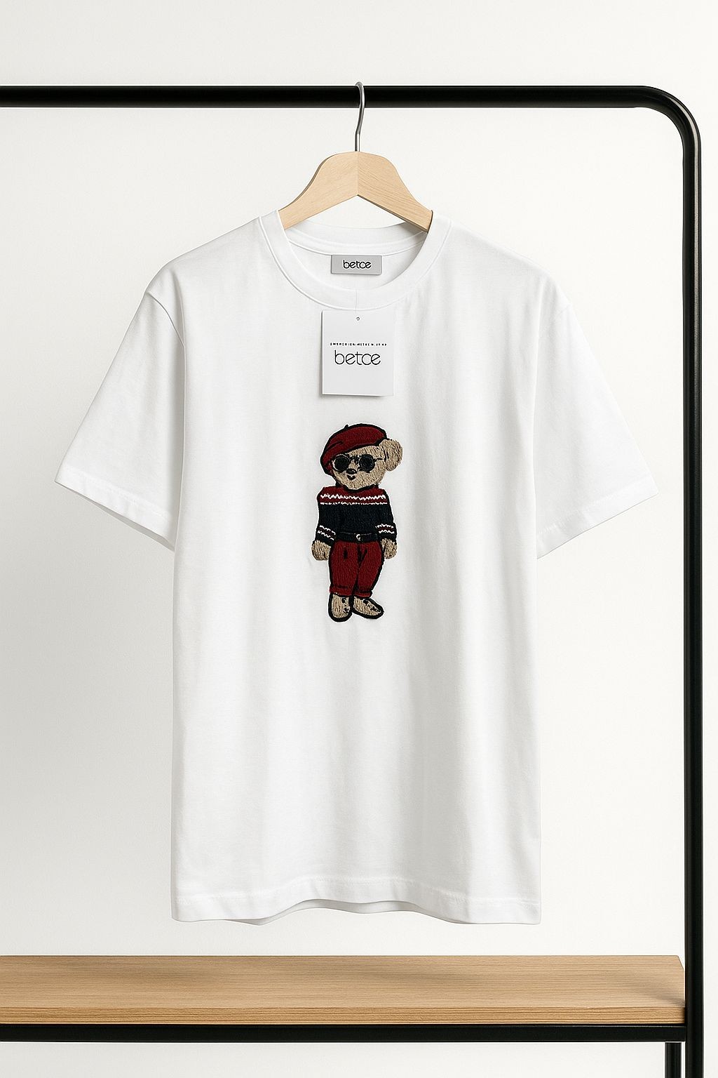 Bear nakışlı tshirt 1 BEYAZ