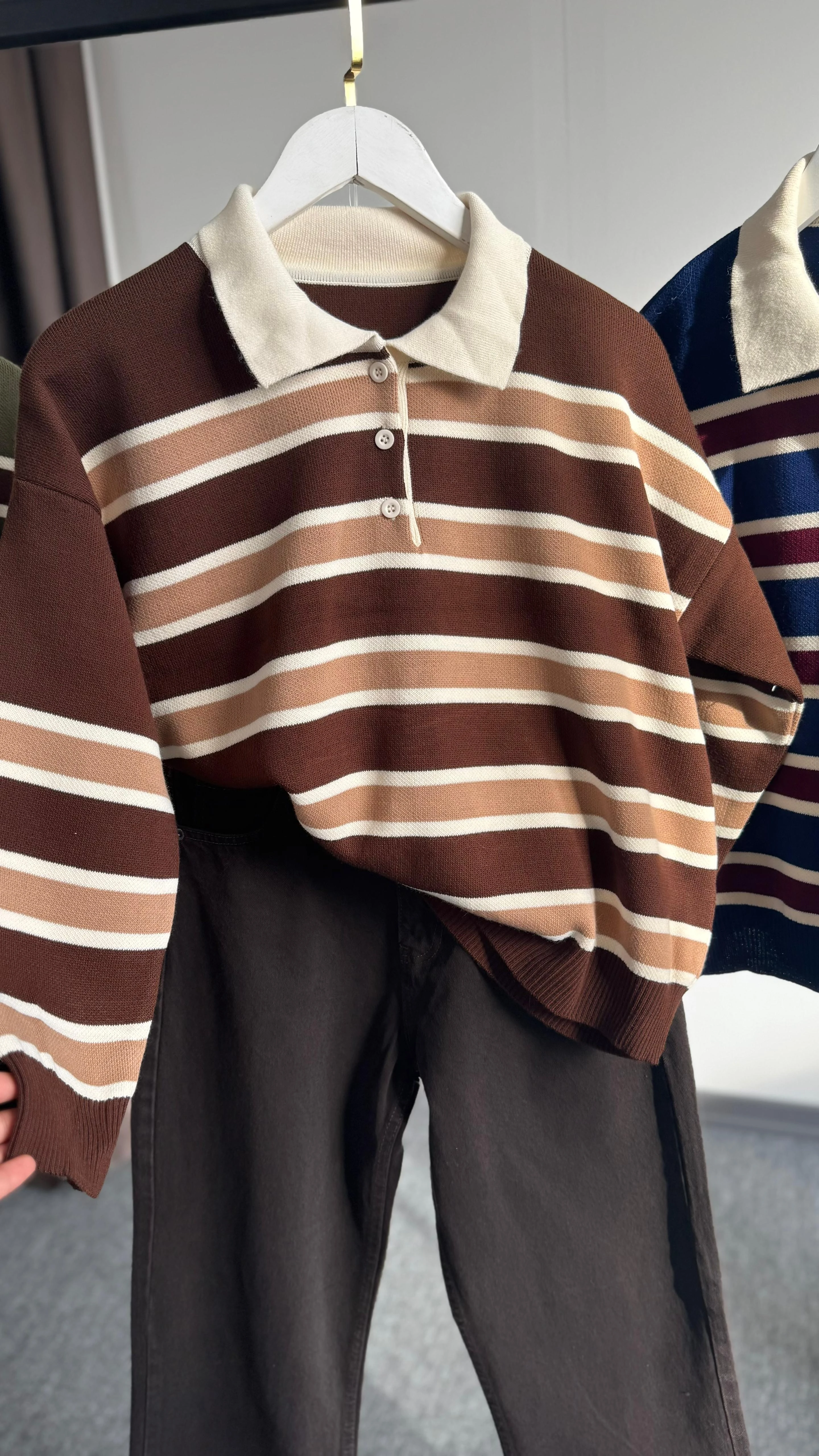 Yeni sezon çizgili kazak kahverengi