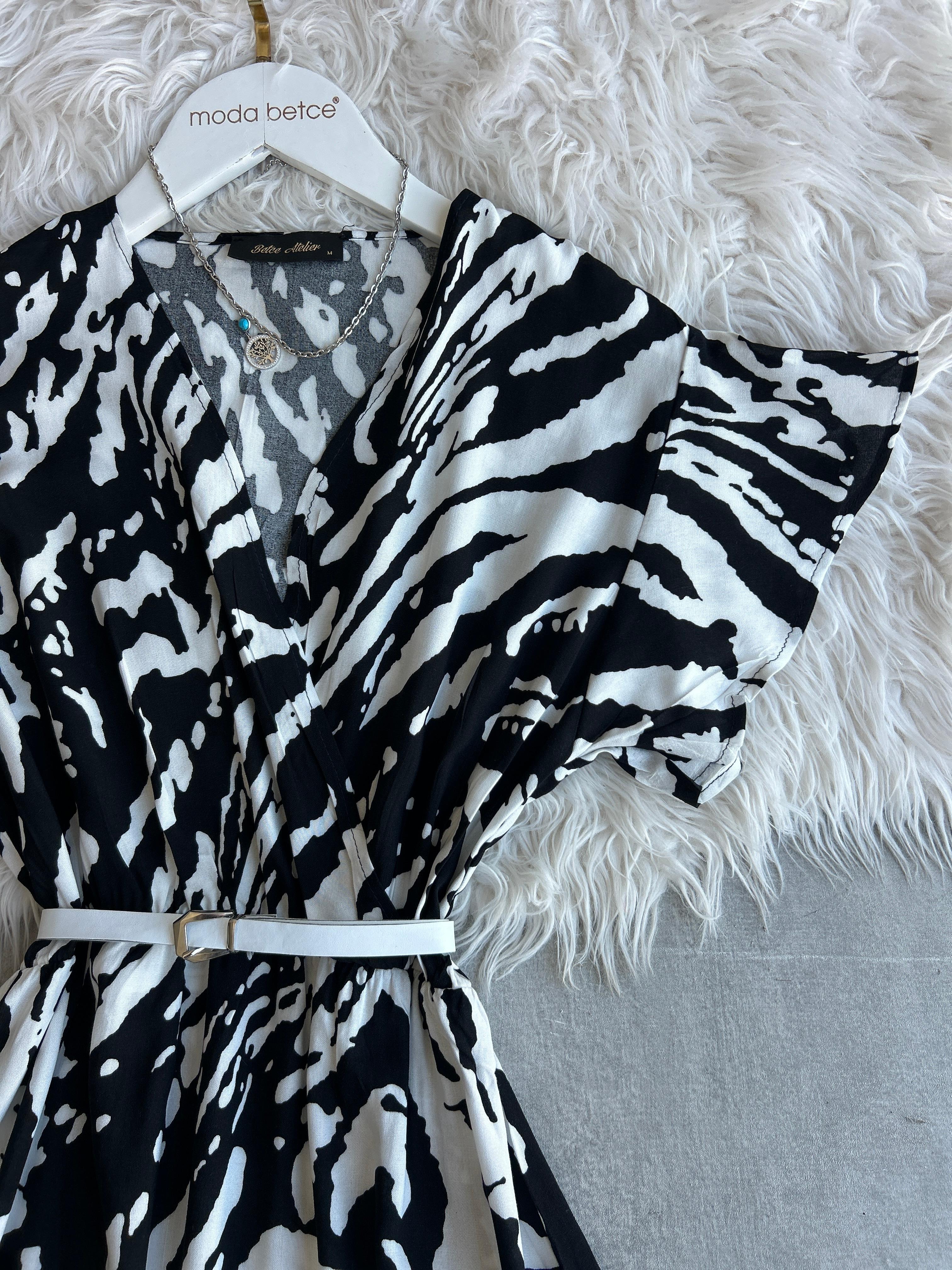 Kruvaze yaka elbise Zebra