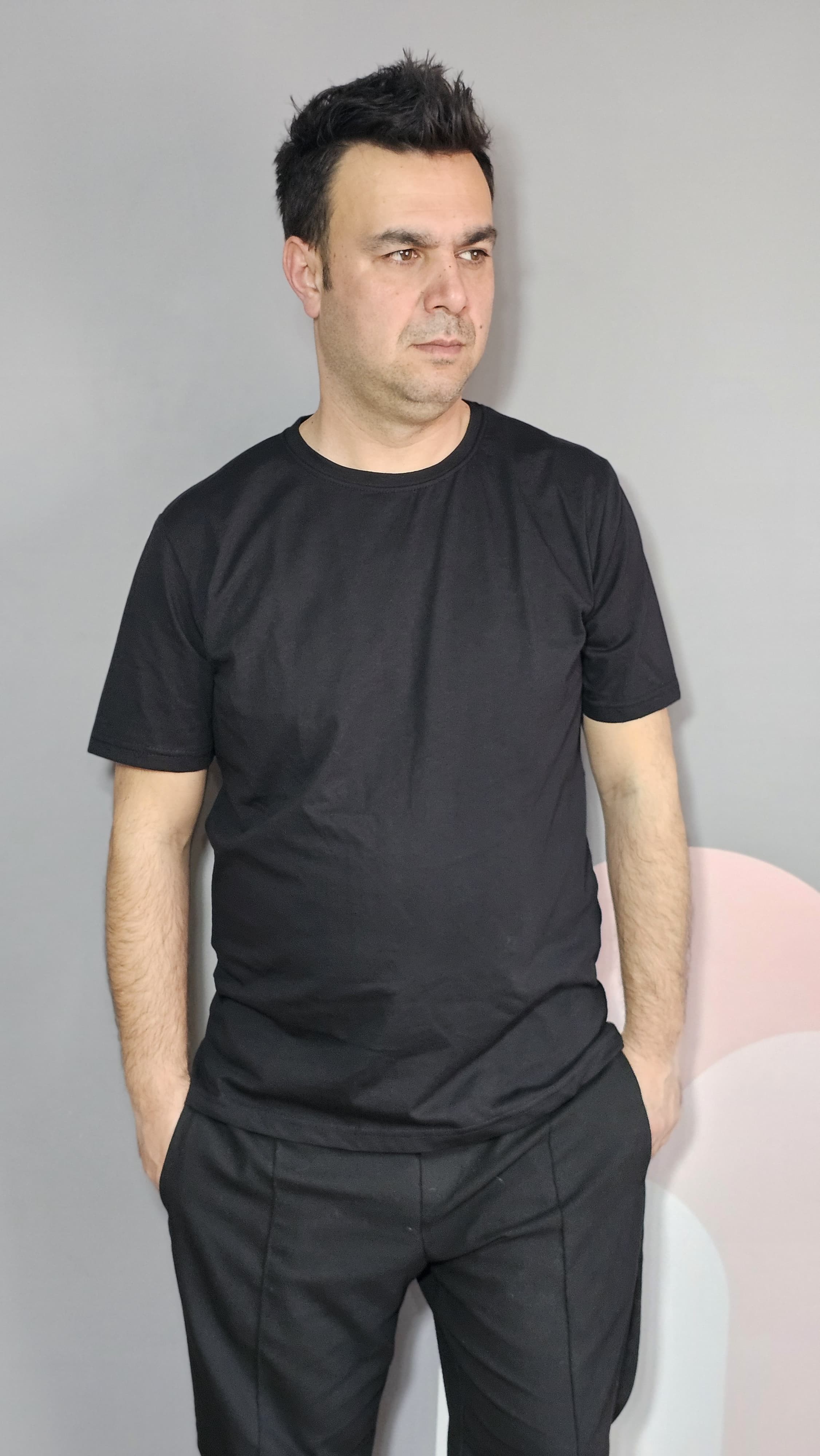 Siyah