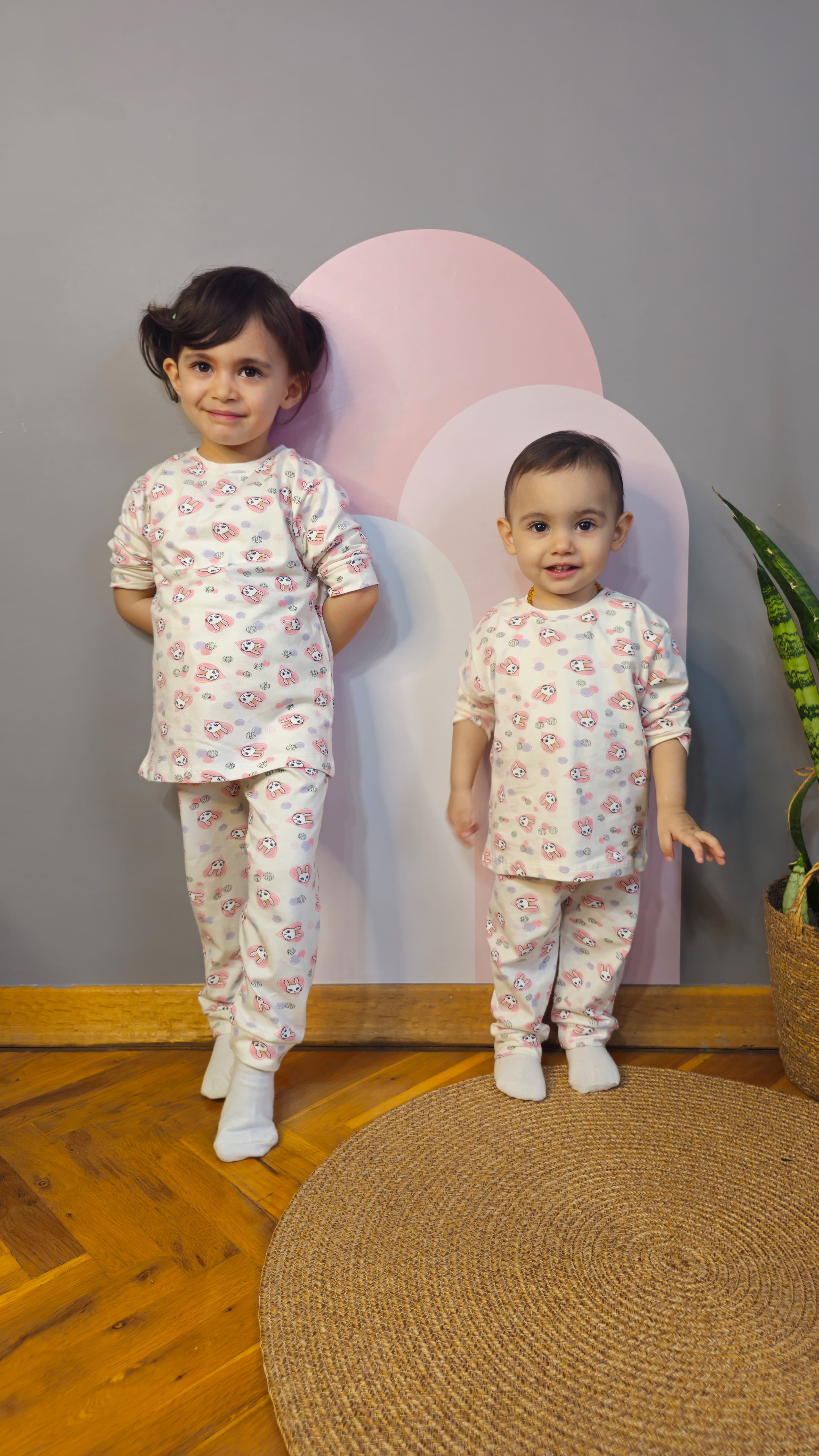 Manşetli Krem Çocuk Pijama Takımı