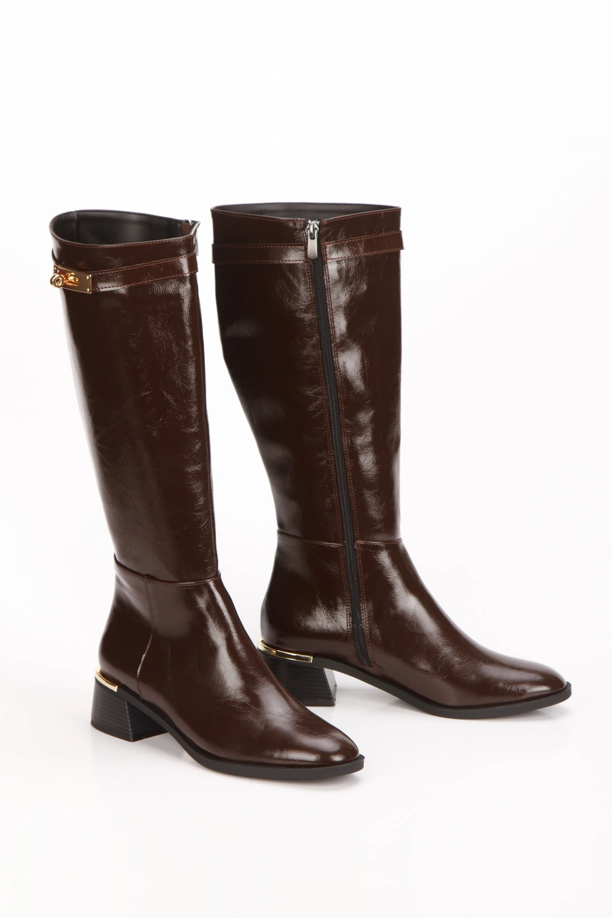 Sofia Şık Toka Detaylı Kısa Topuklu Çizme  - kahverengi