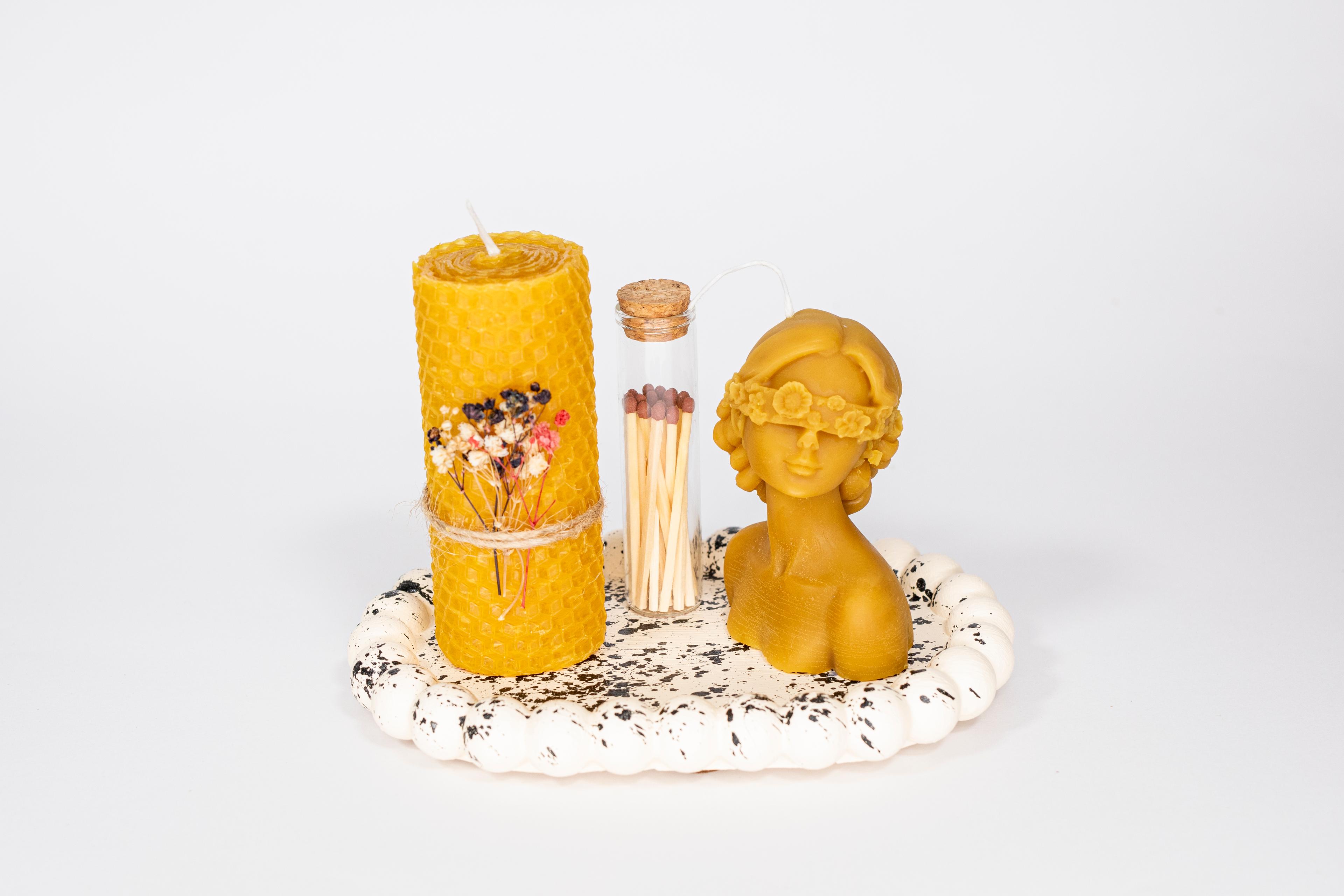 APICRAFT BEESWAX CANDLE SET BUBBLE DECORATIVE PLATE + FLORAL WOMAN + MINI WRAP HONEYCOMB