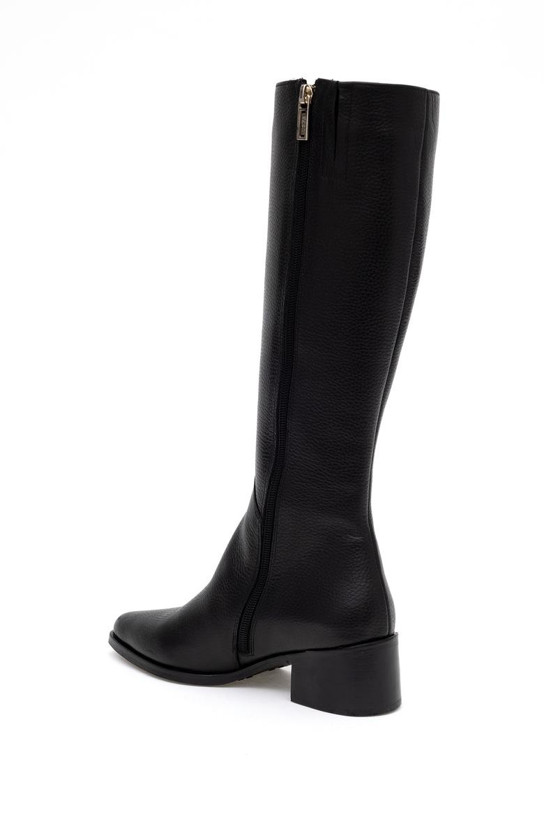 Bottes en cuir pour femmes