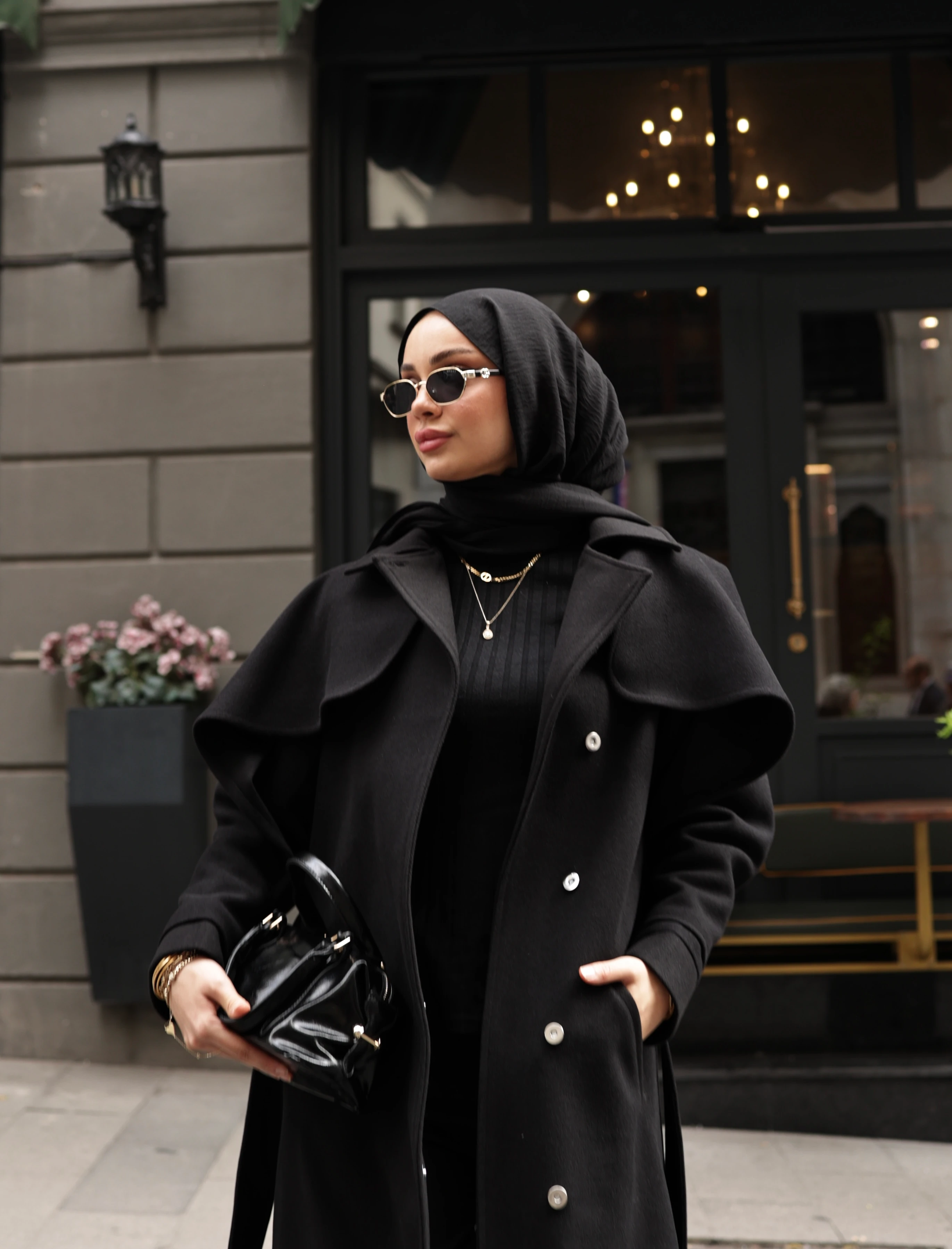 Deri Görünümlü Omuz Çantası