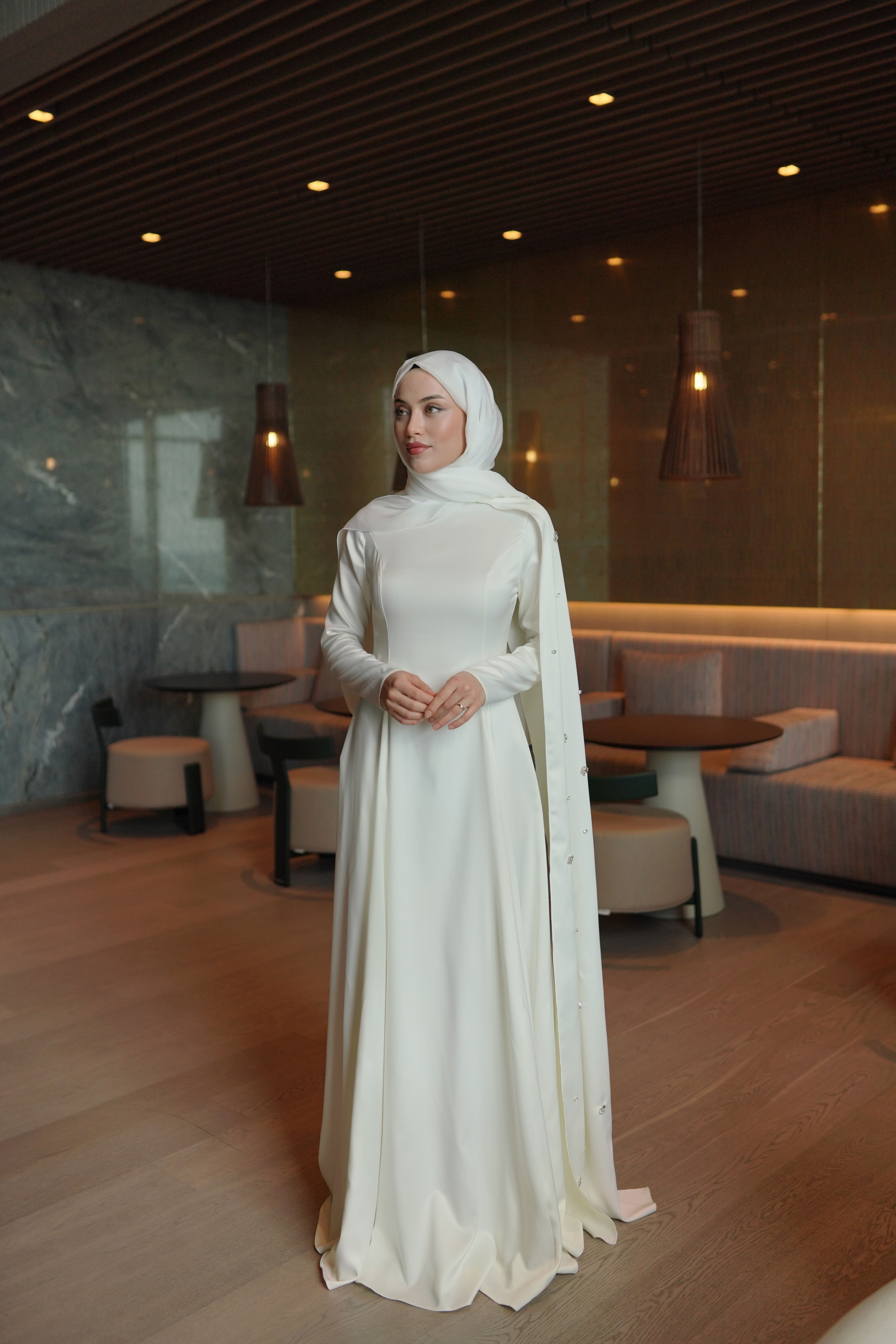 Eva Pelerinli Abiye - Beyaz