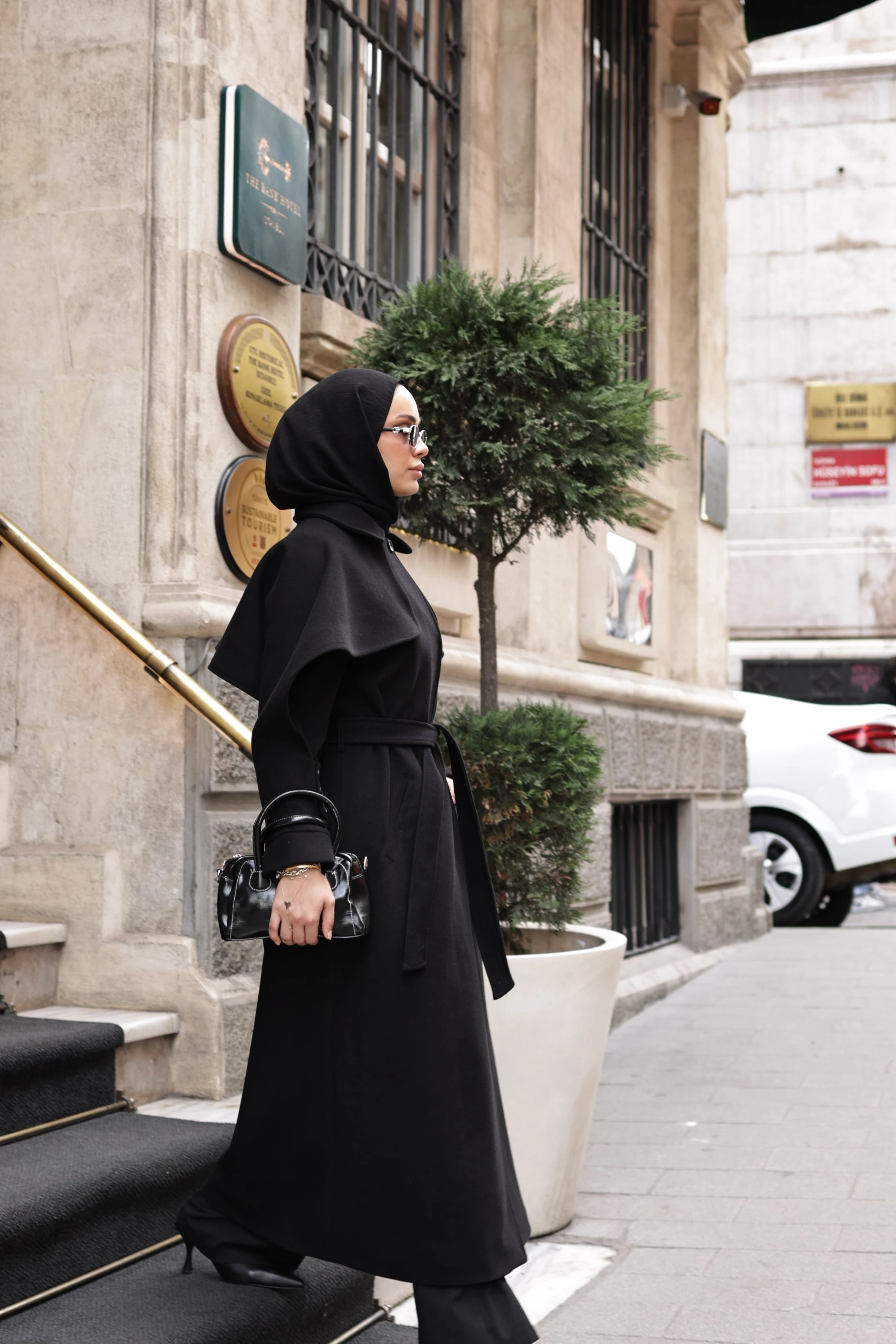 Pelerinli Tam Boy Kaşe Kaban