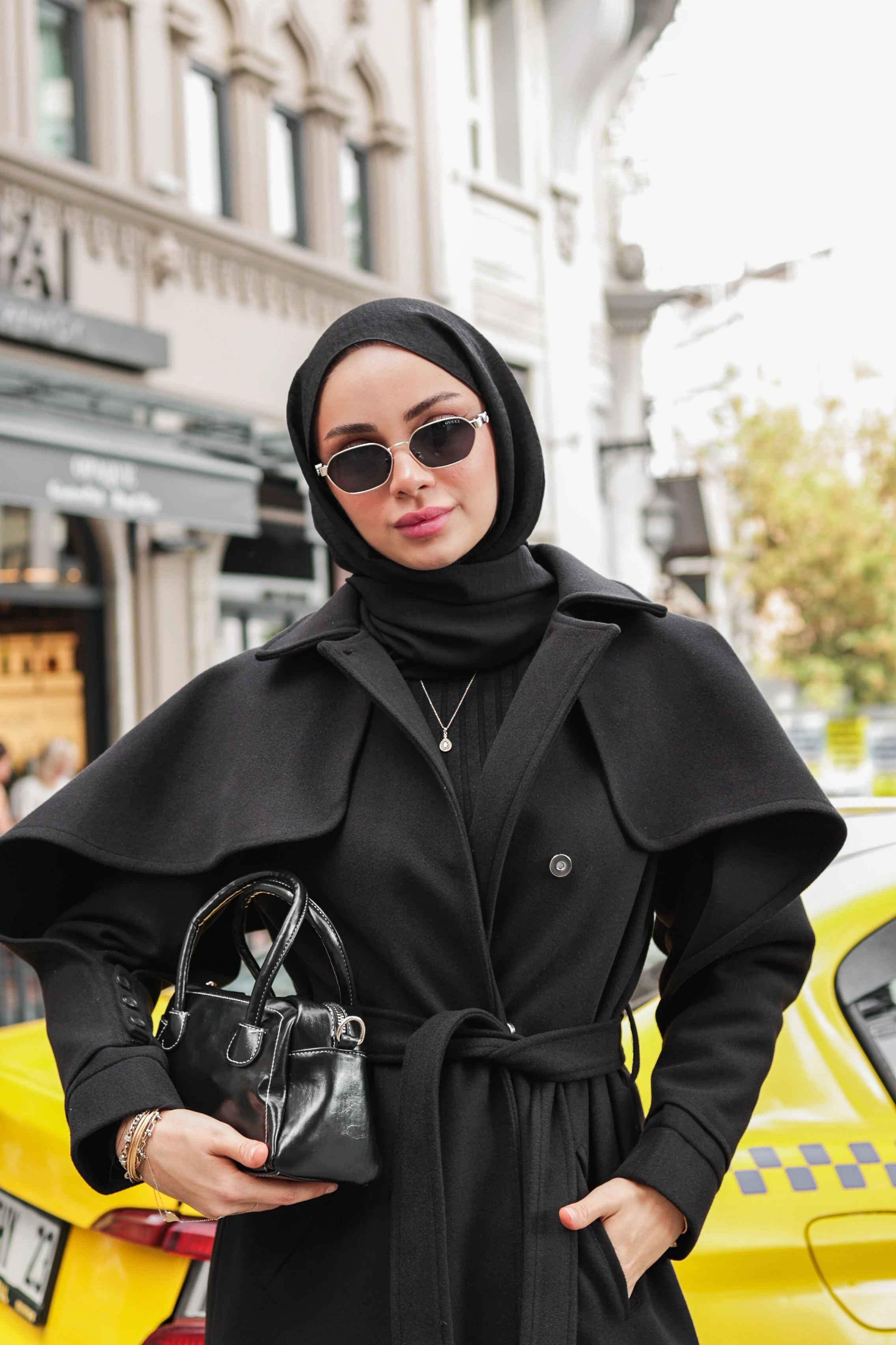 Çift Askılı El-Omuz Çantası