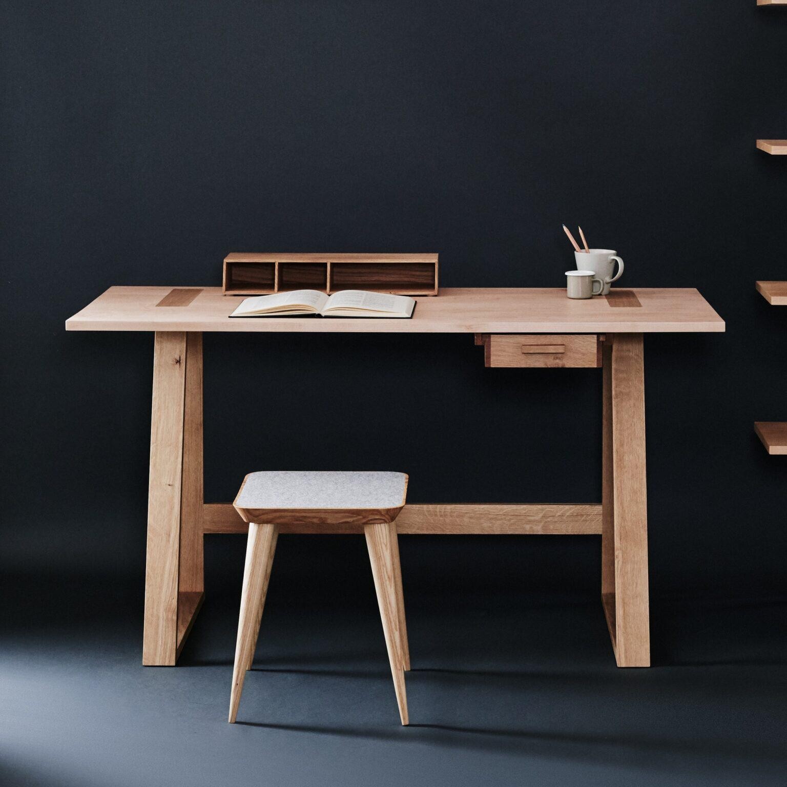 Linerora Avai Desk Wooden Desk