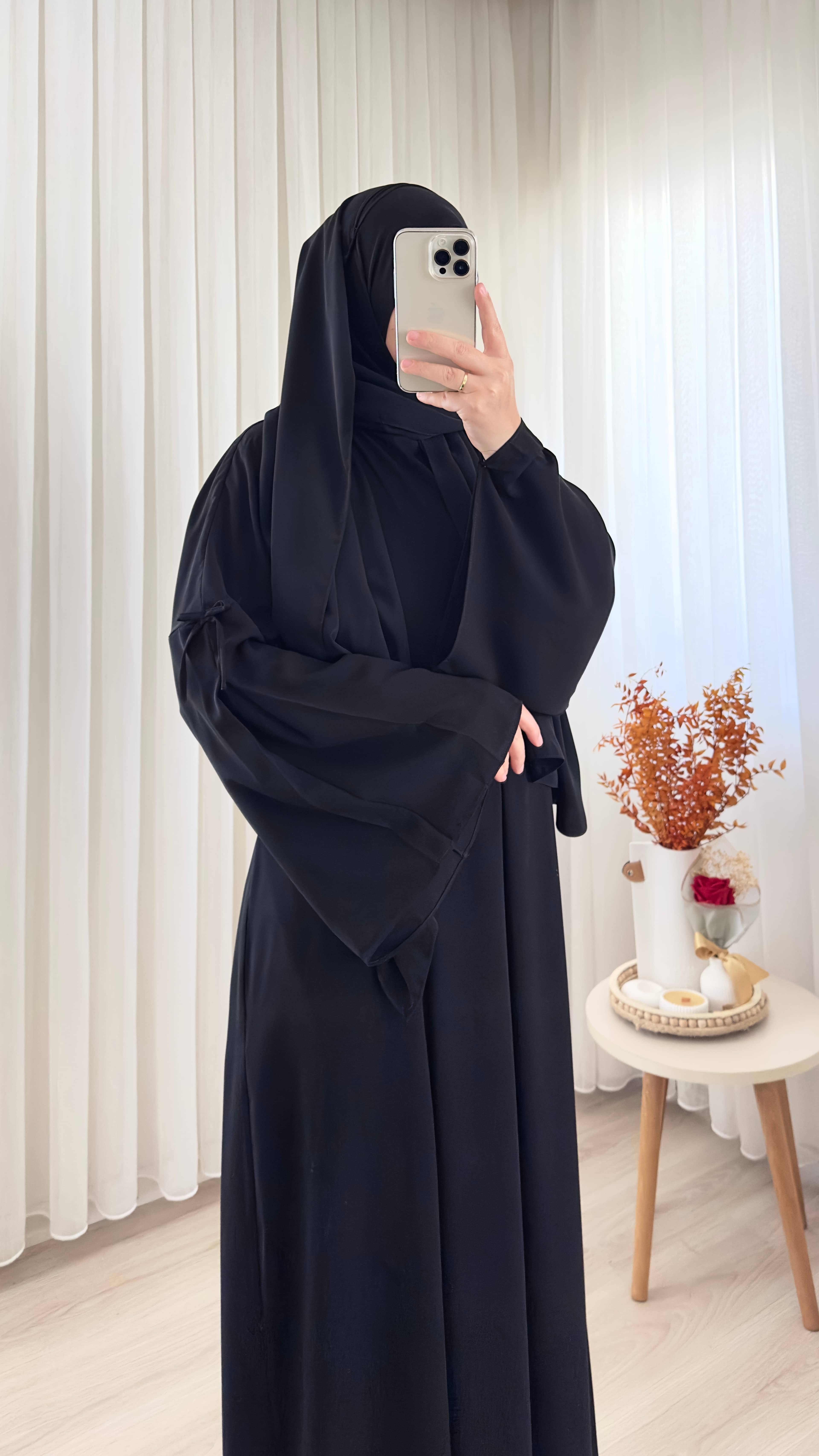 Meyra Elbise Ferace