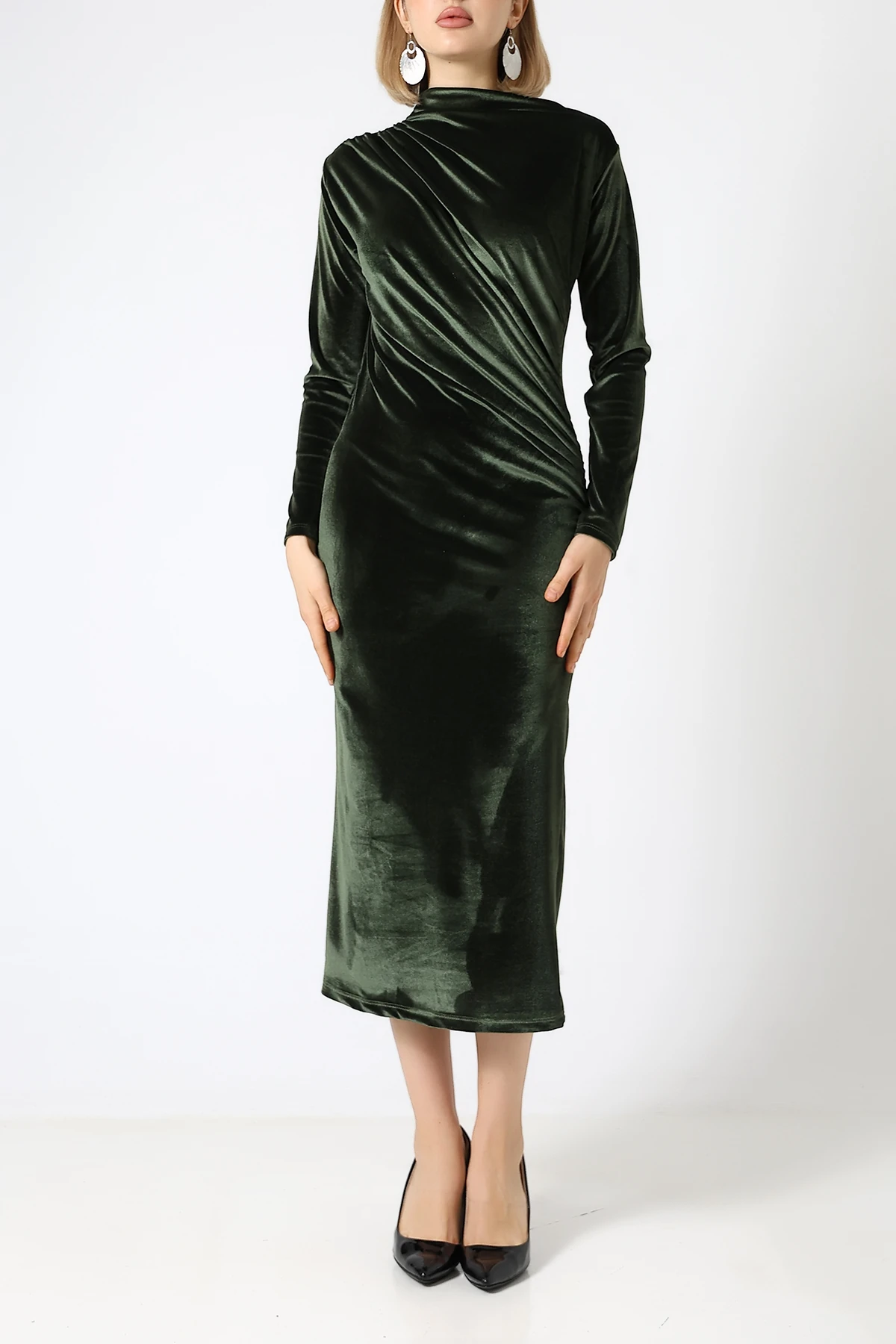 SABR Kadife Yarım Balıkçı Büzgü Detaylı Midi Elbise – Şık & Zarif Kadife Elbise - Orman Yeşili Kadife
