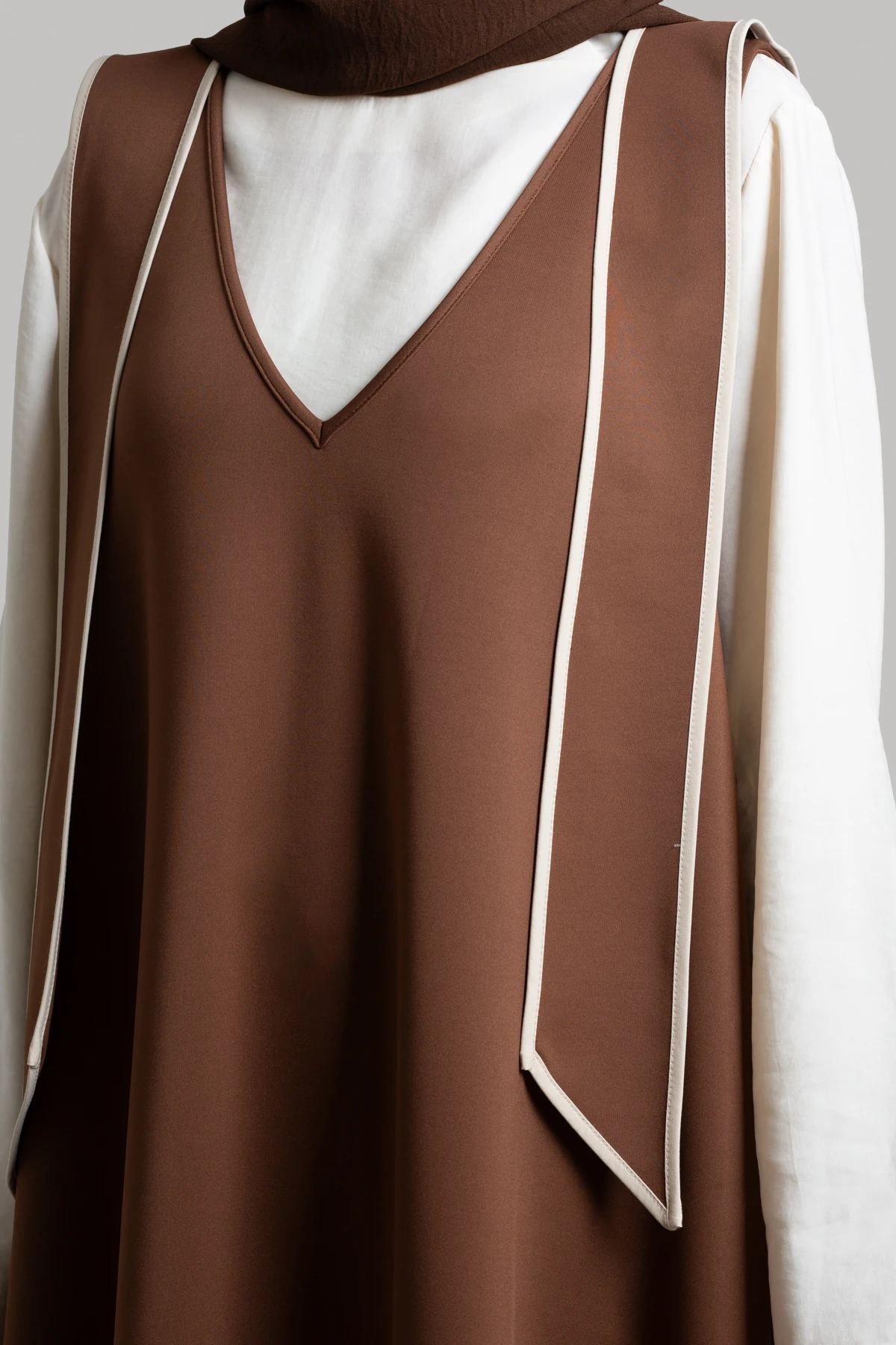 Bow-detailed Scuba Dress