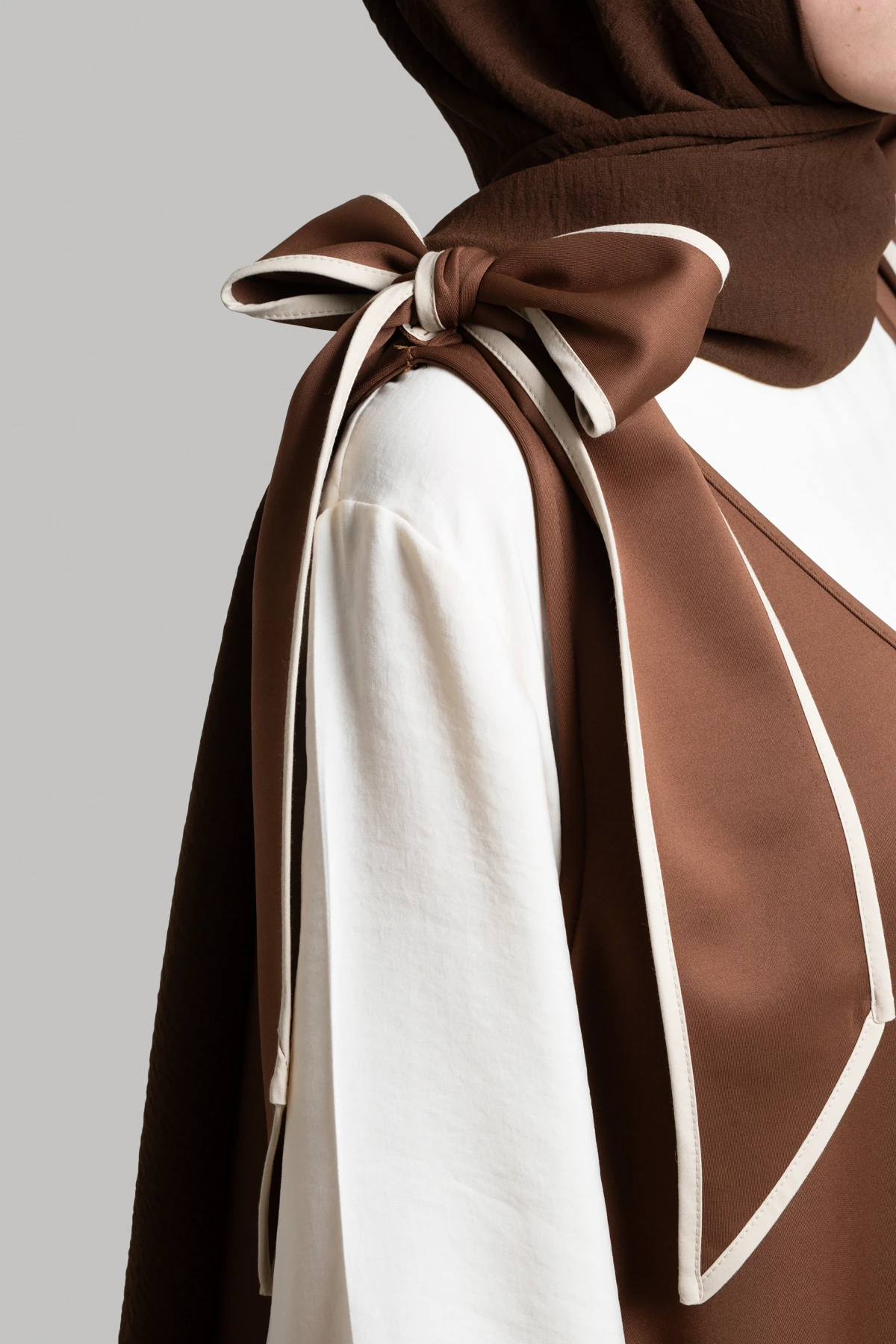 Bow-detailed Scuba Dress