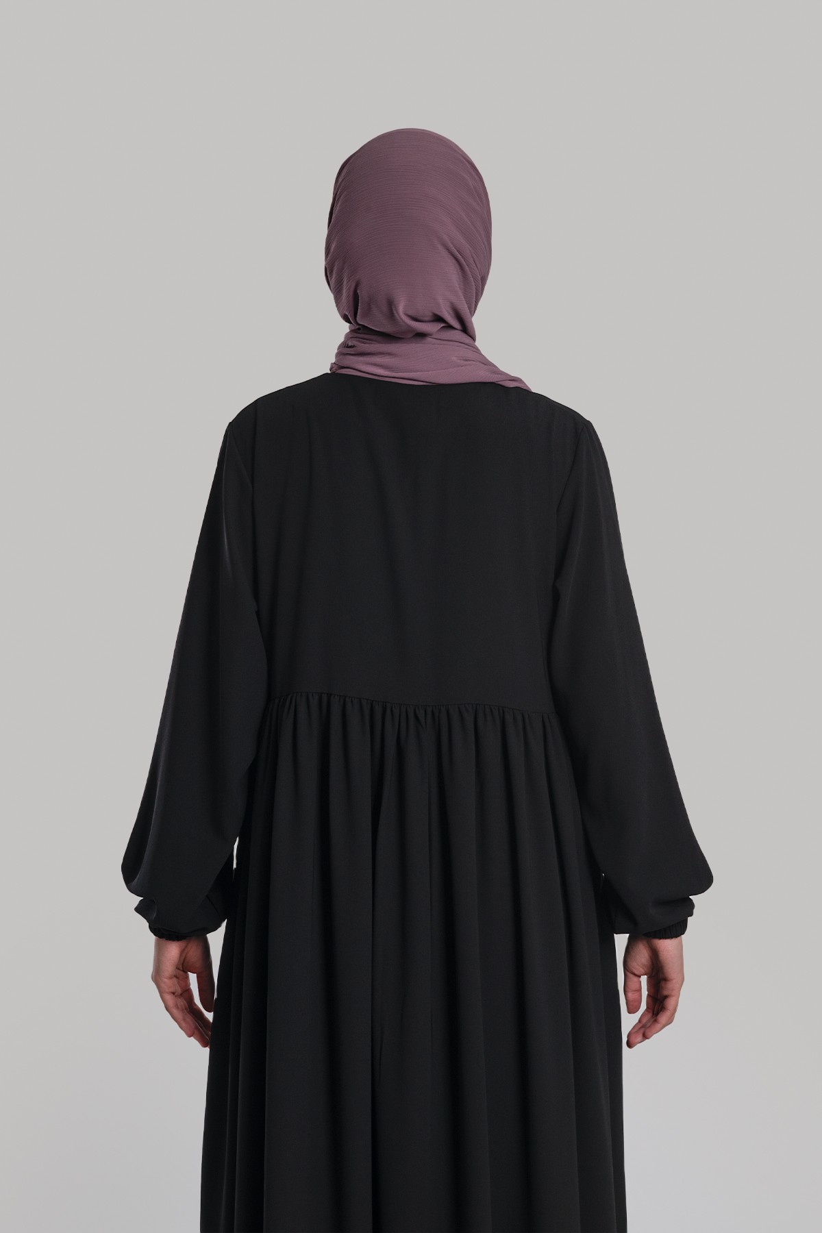 Doha Abaya