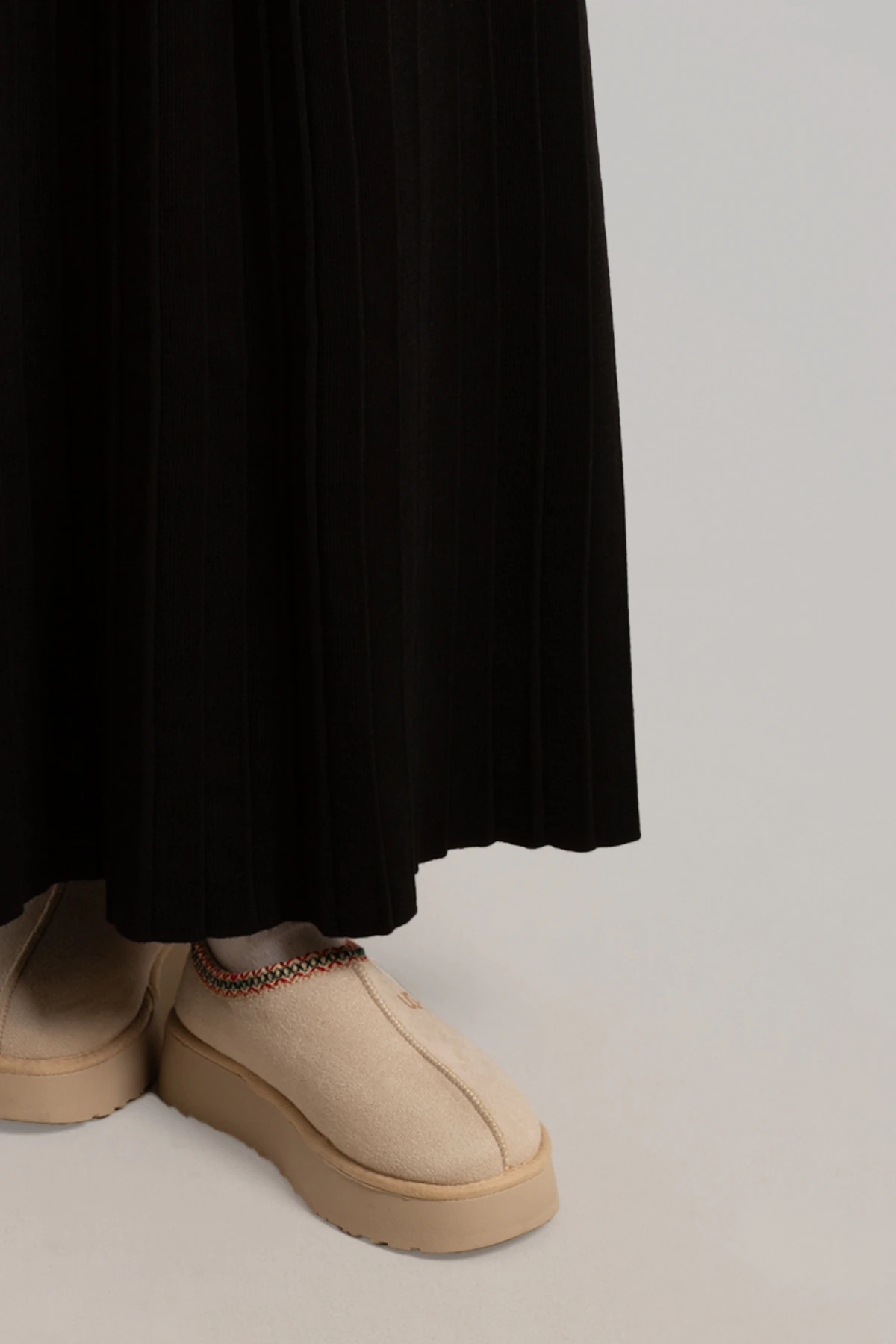 Knitted Pleated Skirt