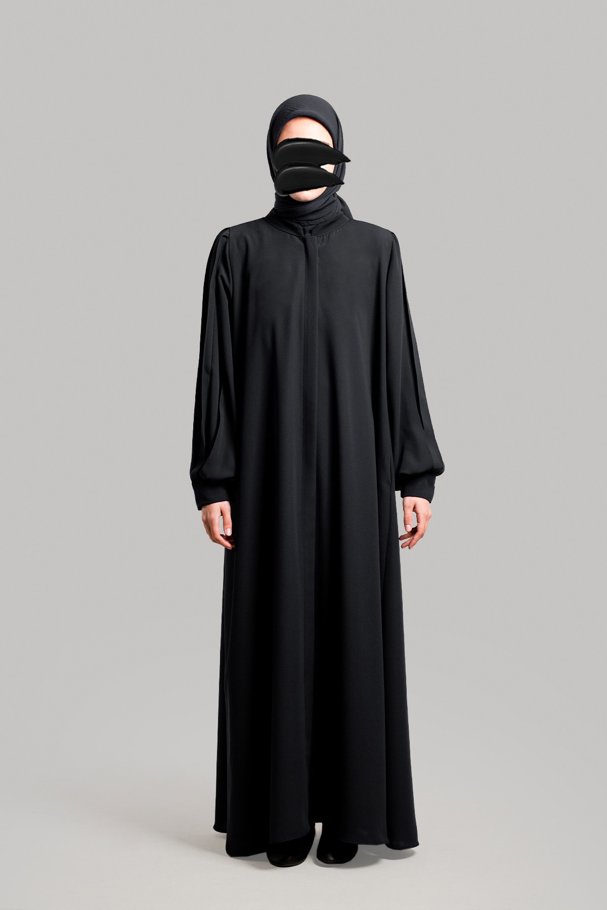 Pleated Sleeve Zipped Abaya