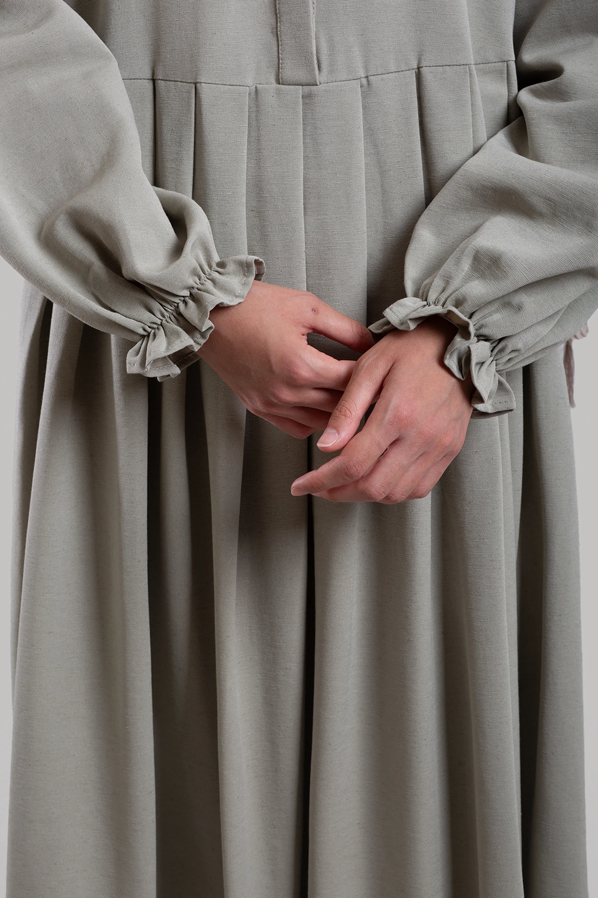 Linen Dress with Guipure Details