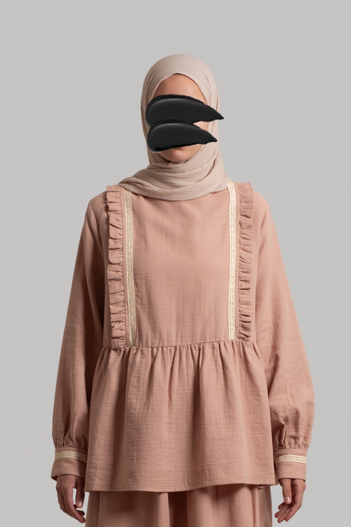 Muslin Set with Lace Details