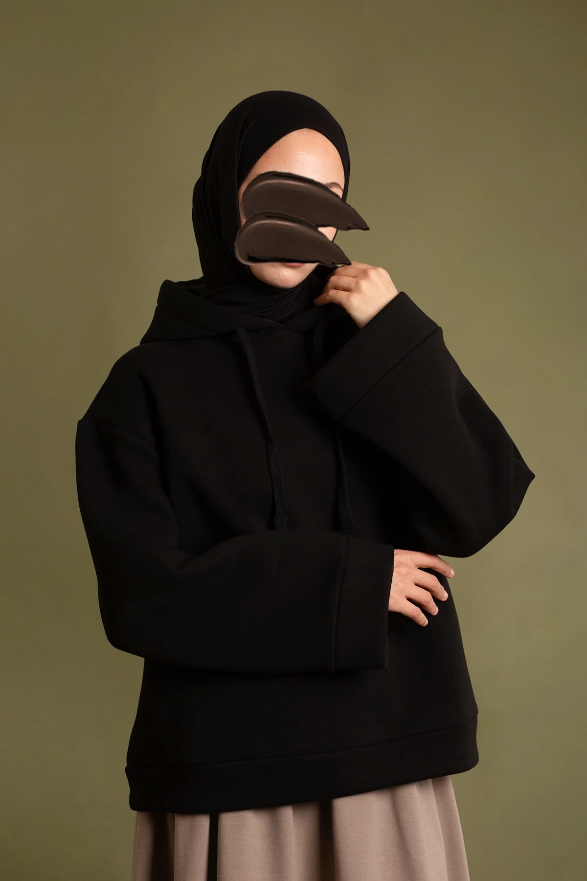 Basic Hooded Sweatshirt