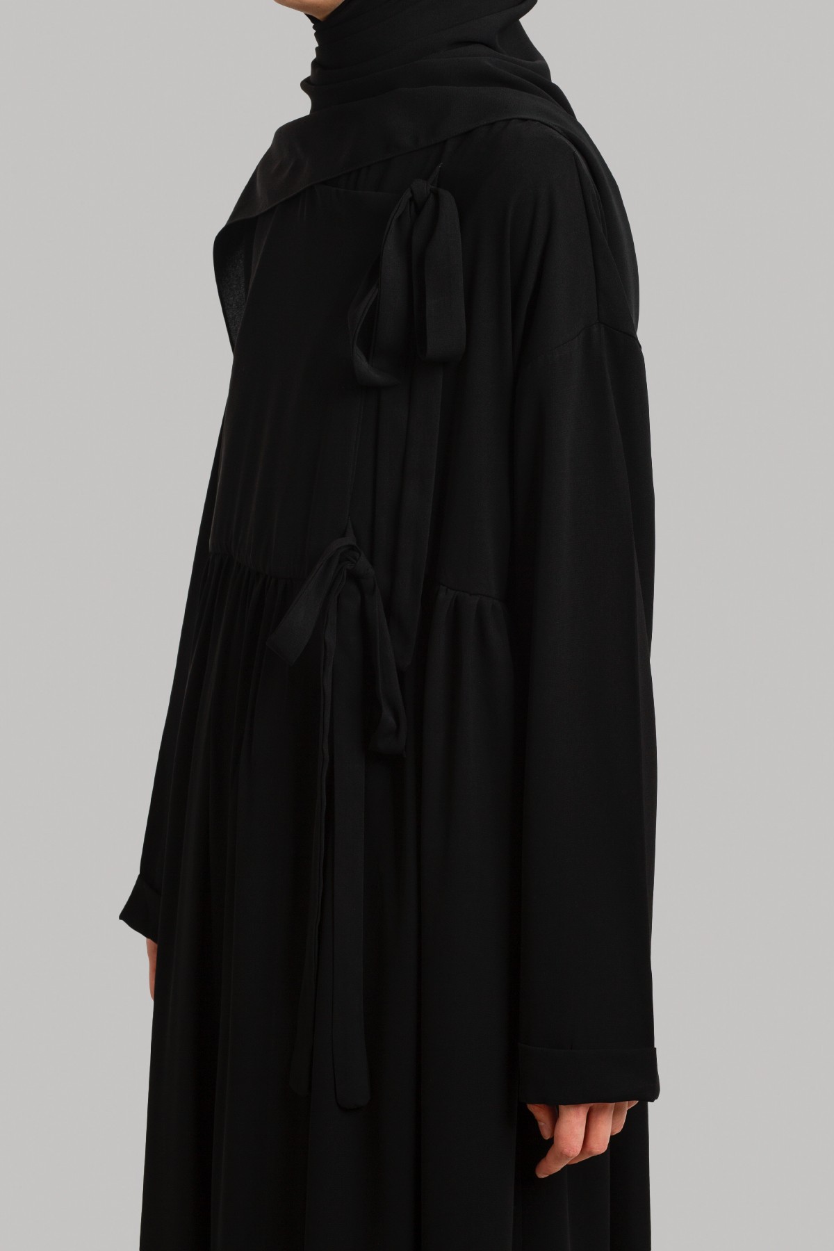 Aksa Abaya
