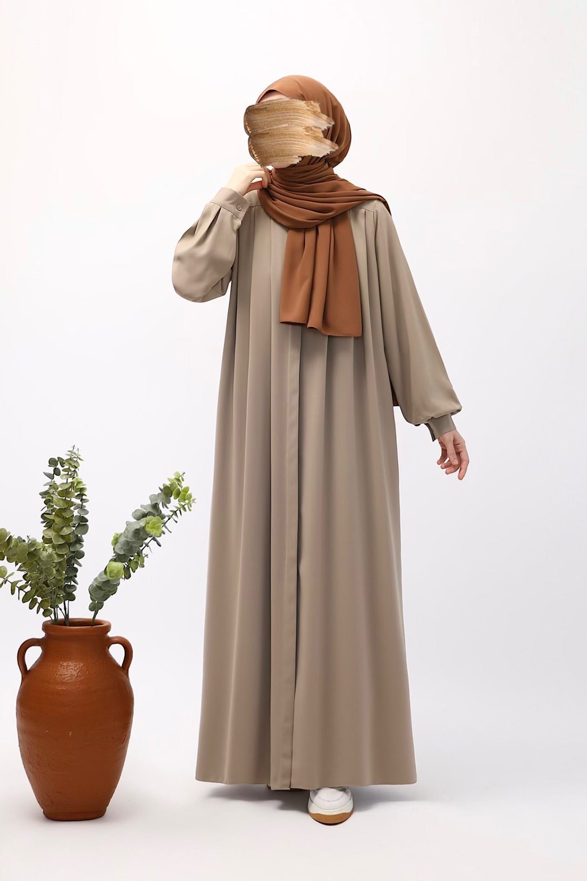 Hafsa Buttoned Dress Abaya