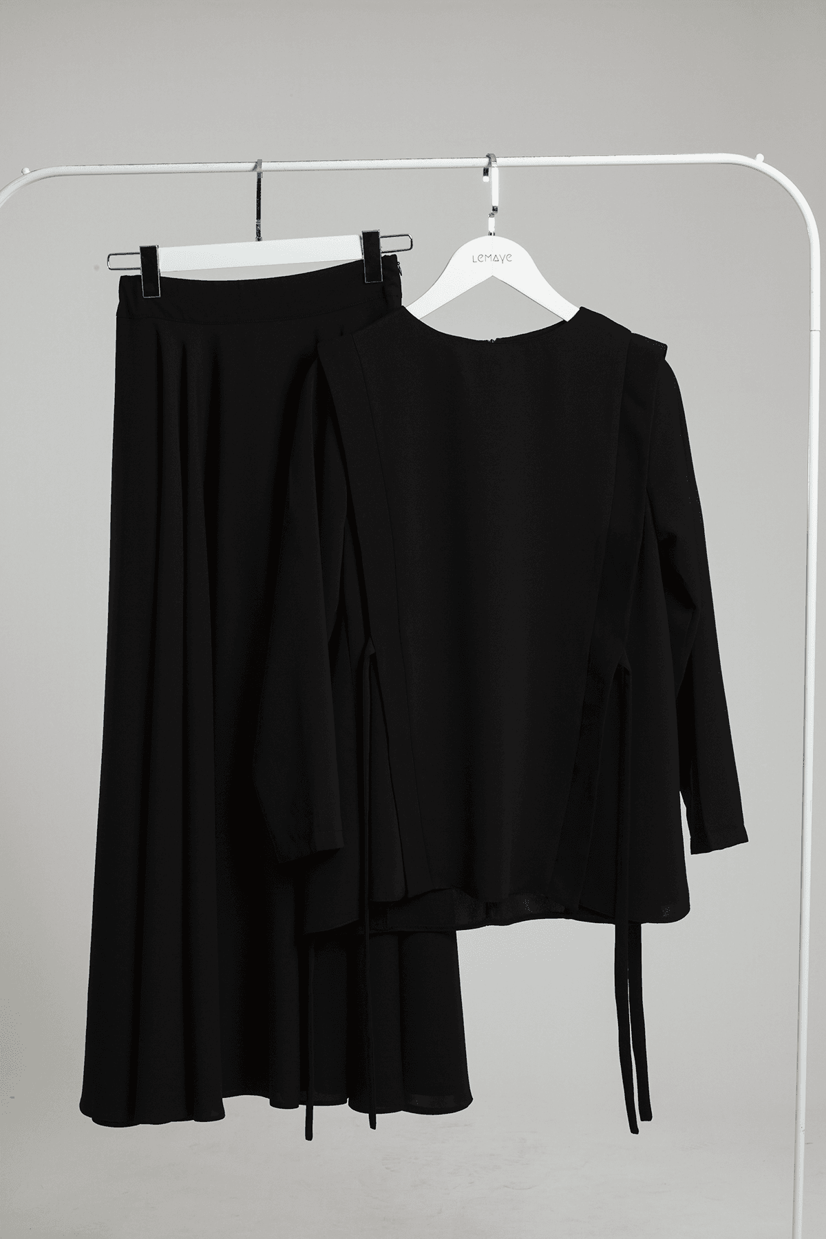 Ferda Skirt Suit