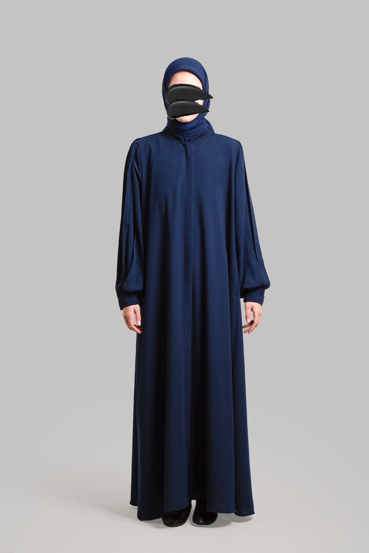 Pleated Sleeve Zipped Abaya