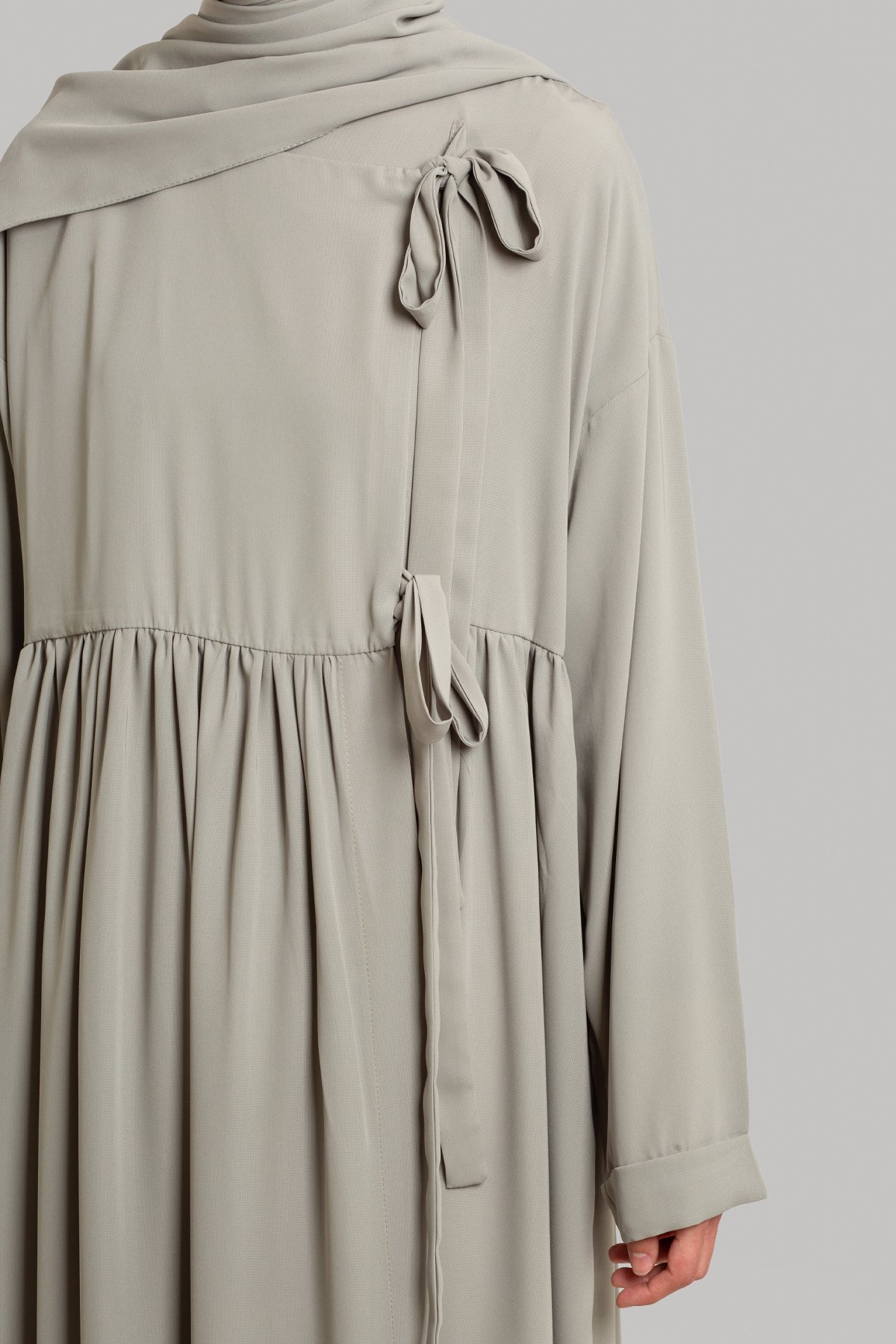 Aksa Abaya - Soft Green