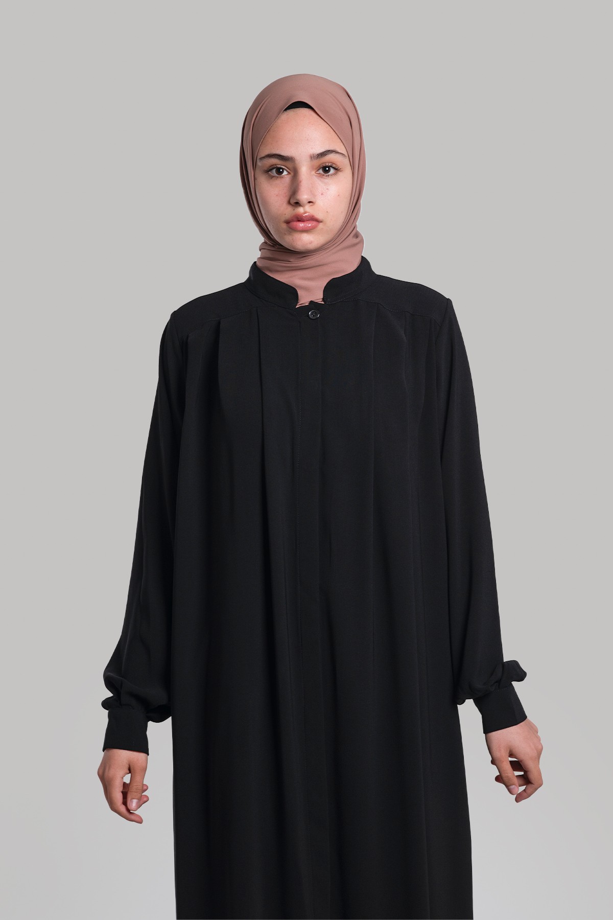 Hafsa Buttoned Abaya