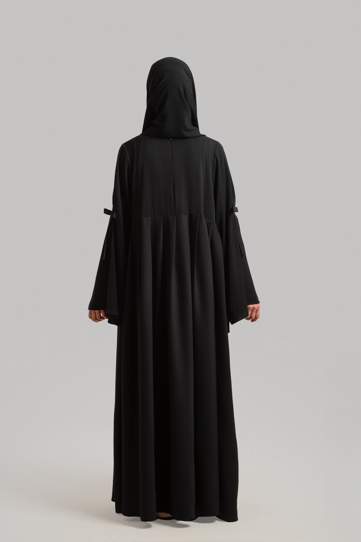 Bow-Accented Abaya