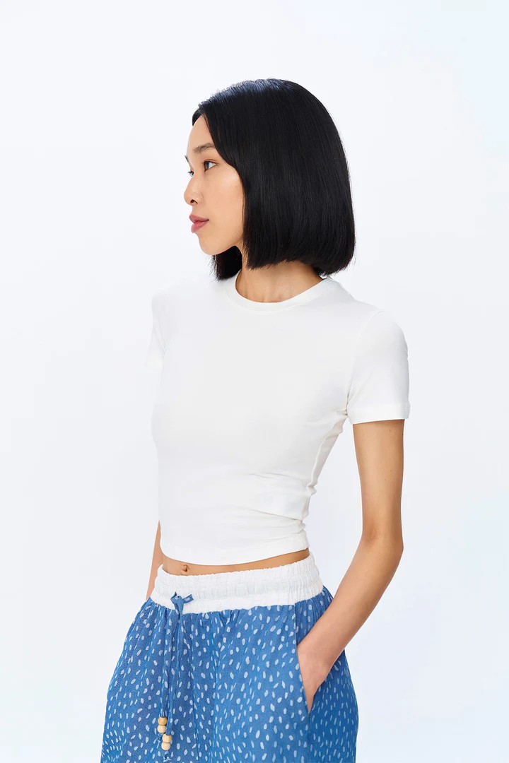  DİKİŞLİ CROP BASİC TSHİRT