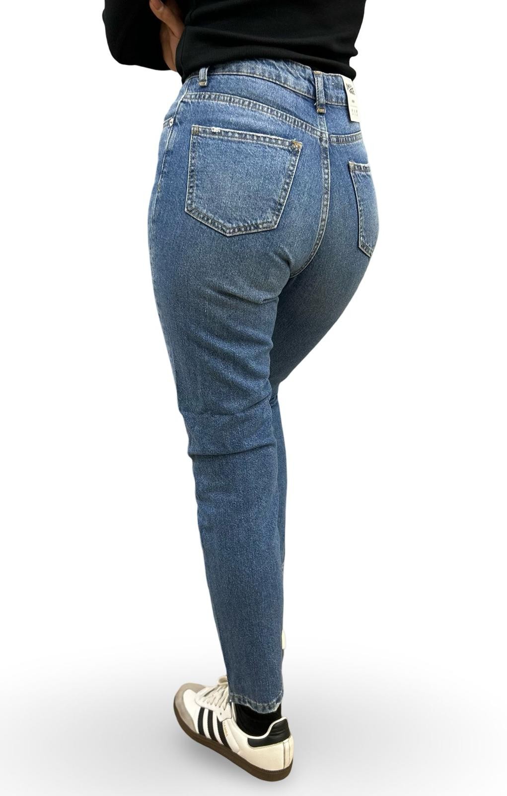 MOM JEAN