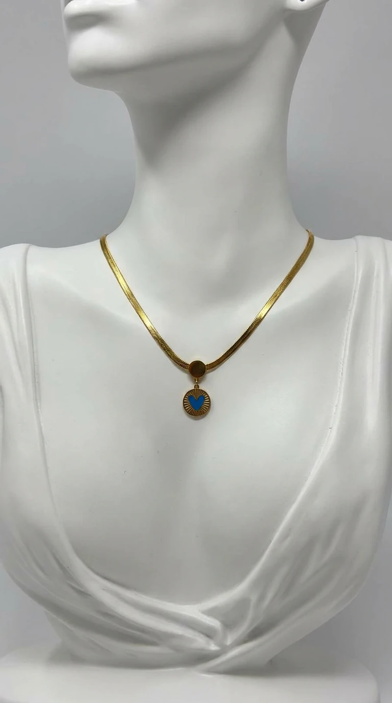 Yassı Yılan Zincir Mavi Kalp Uçlu  Çelik Kolye 