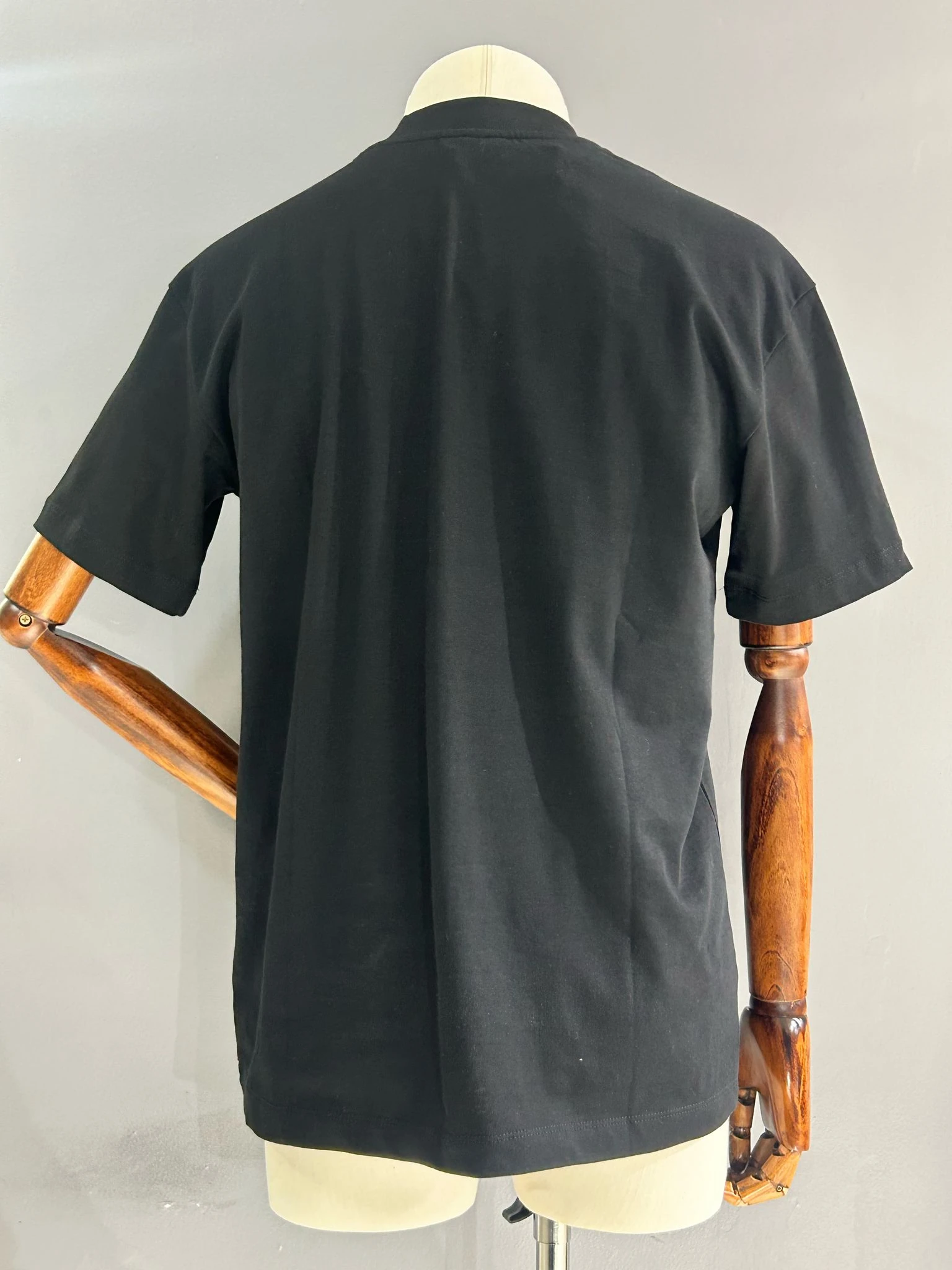 OVERSIZE YAKA DETAYLI TSHIRT - SİYAH