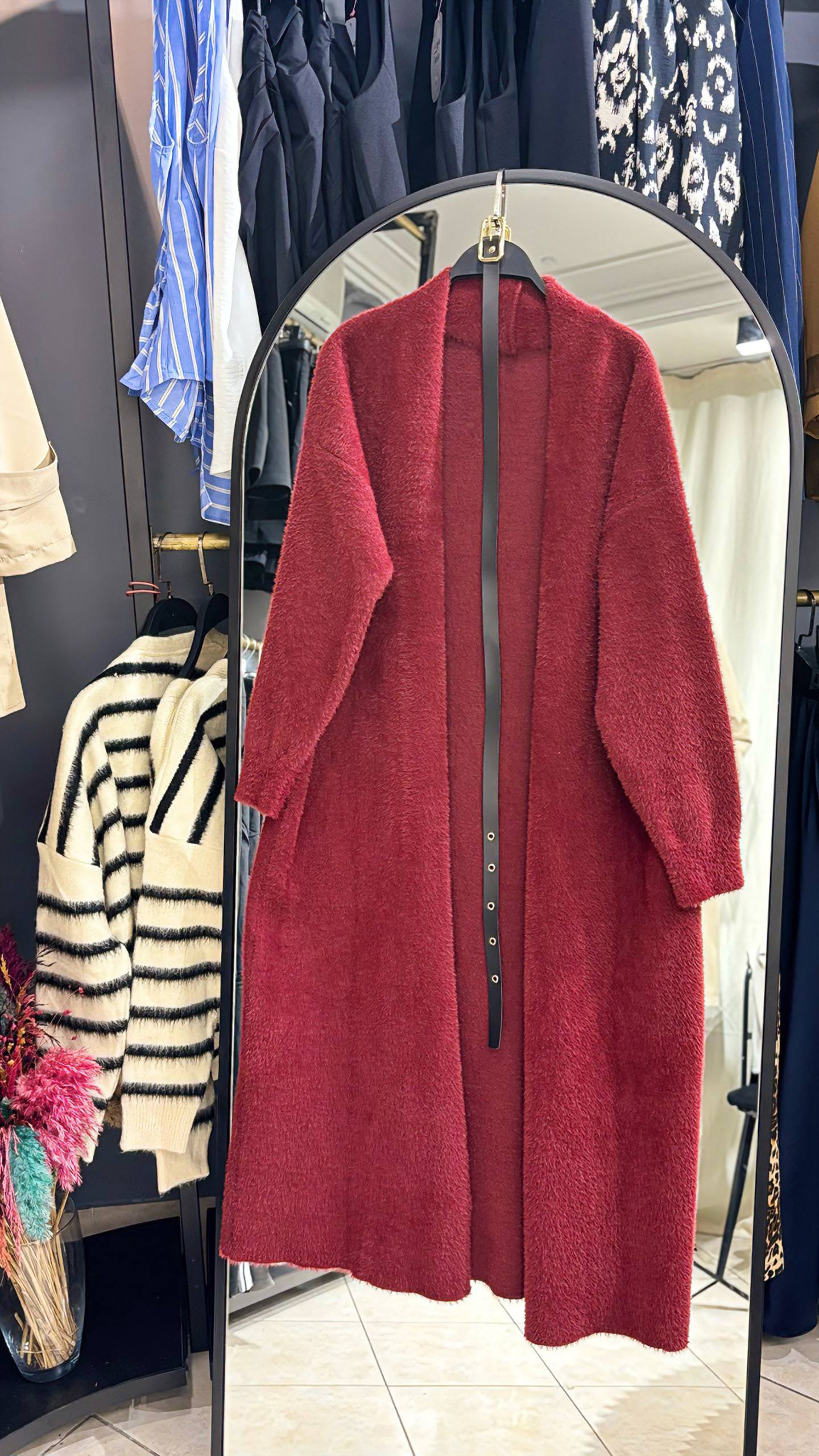 Kemerli Peluş Hırka