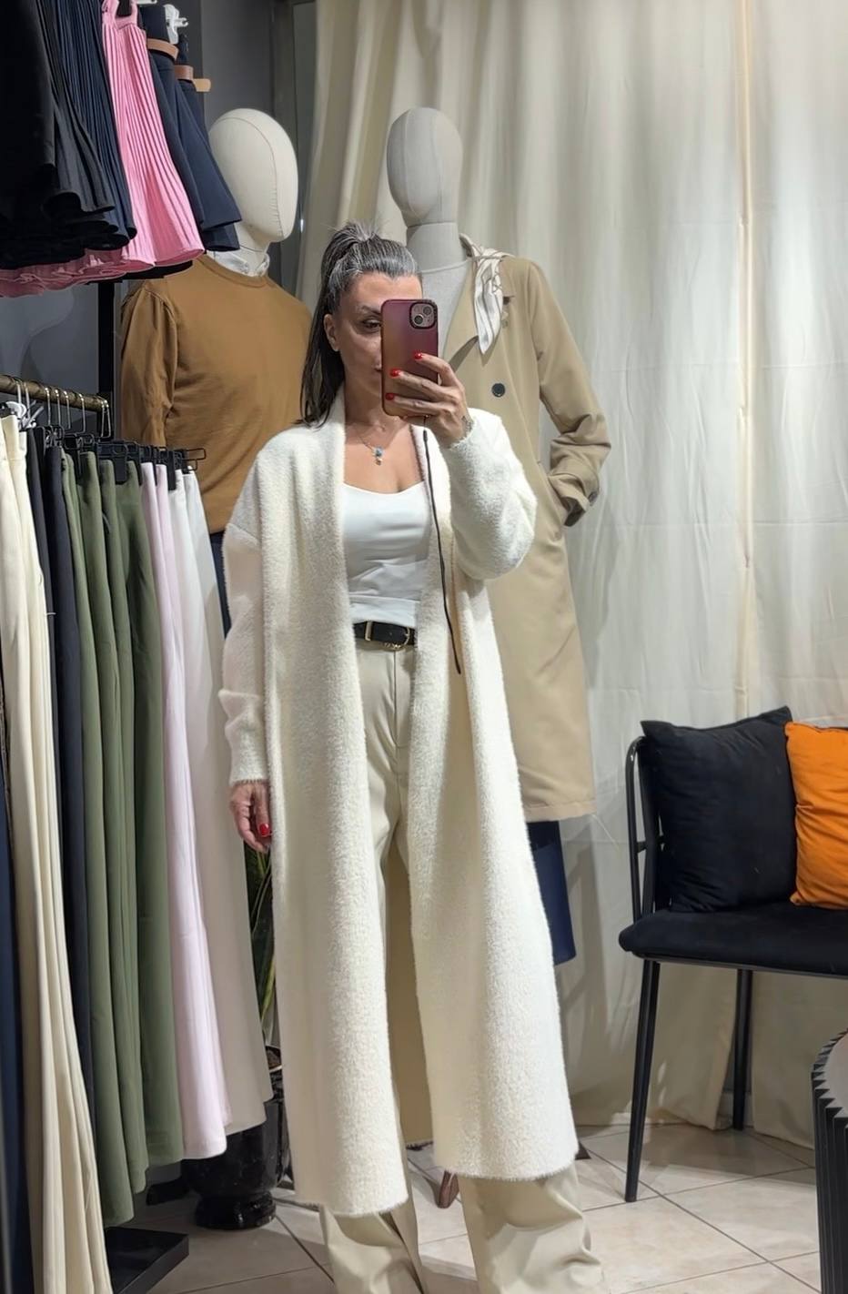 Kemerli Peluş Hırka