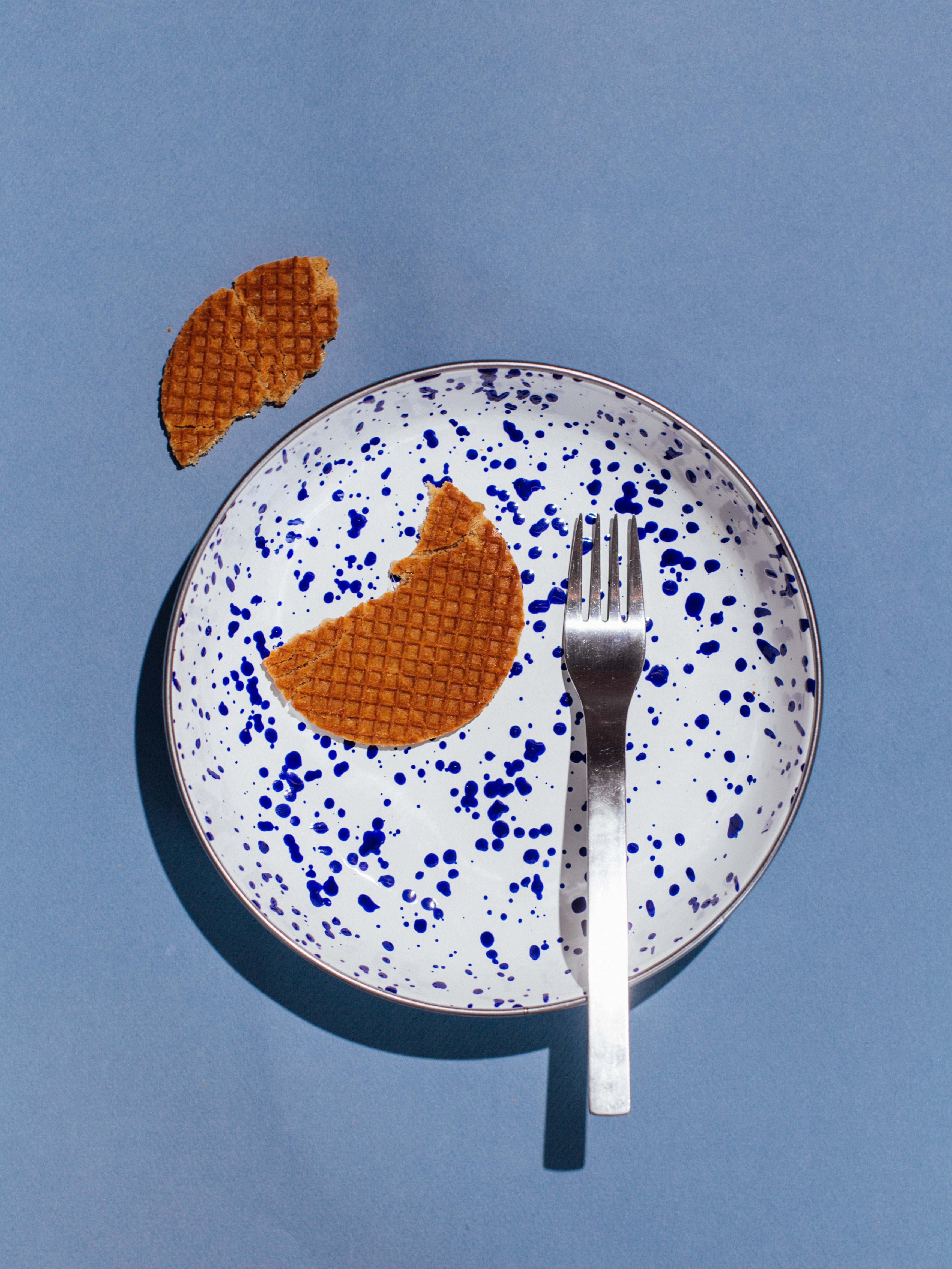 EMAYlab Speckles Bowl Tabağı - Bowl Kase - Salata Kasesi - Sunum Kasesi 21cm - Cobalt