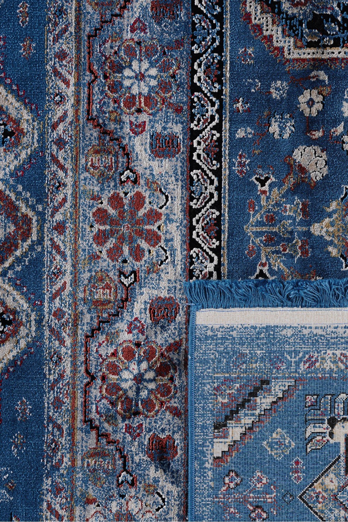 Mavery 2221B Klasik Makine Halısı