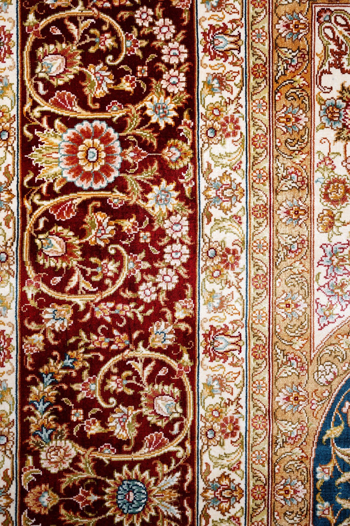 Art Silk 230 Line Renkli Klasik El Dokuma Halı