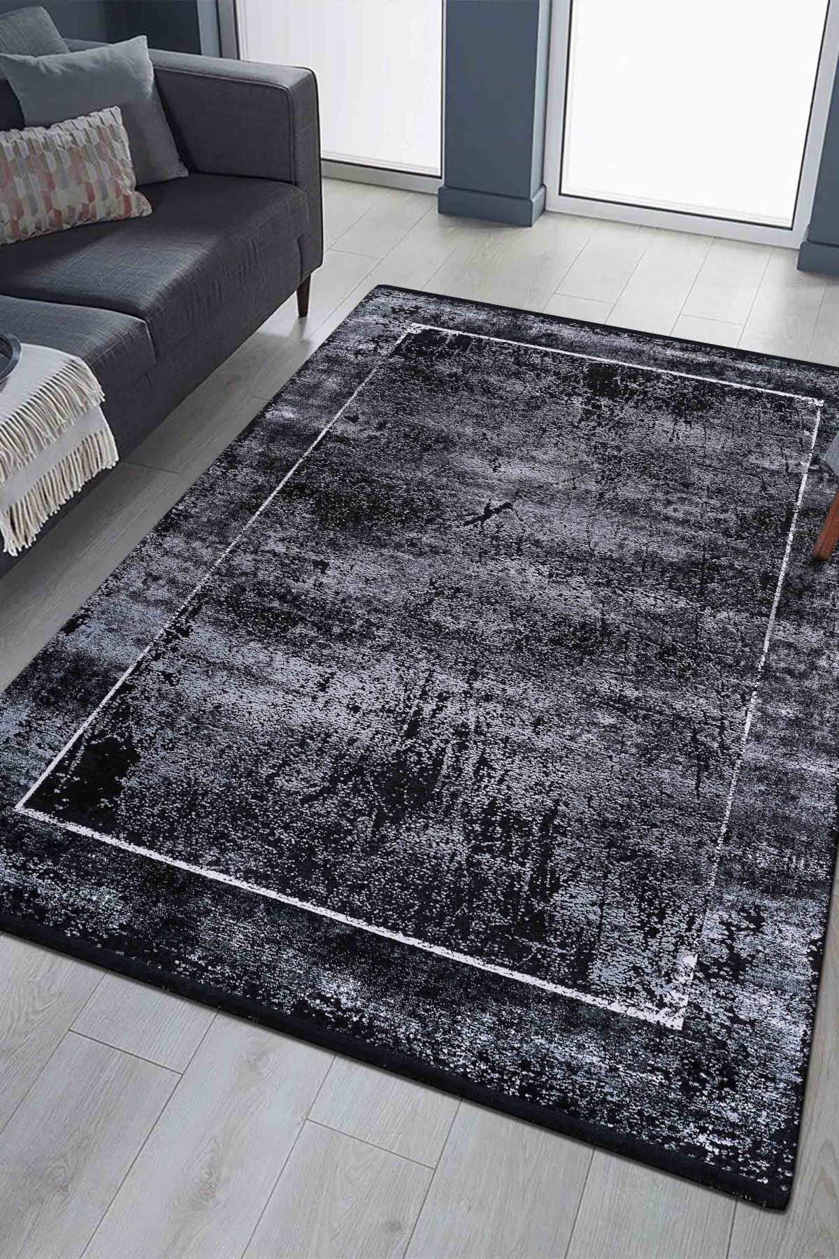 Royal Nero No03A Modern Makine Halısı
