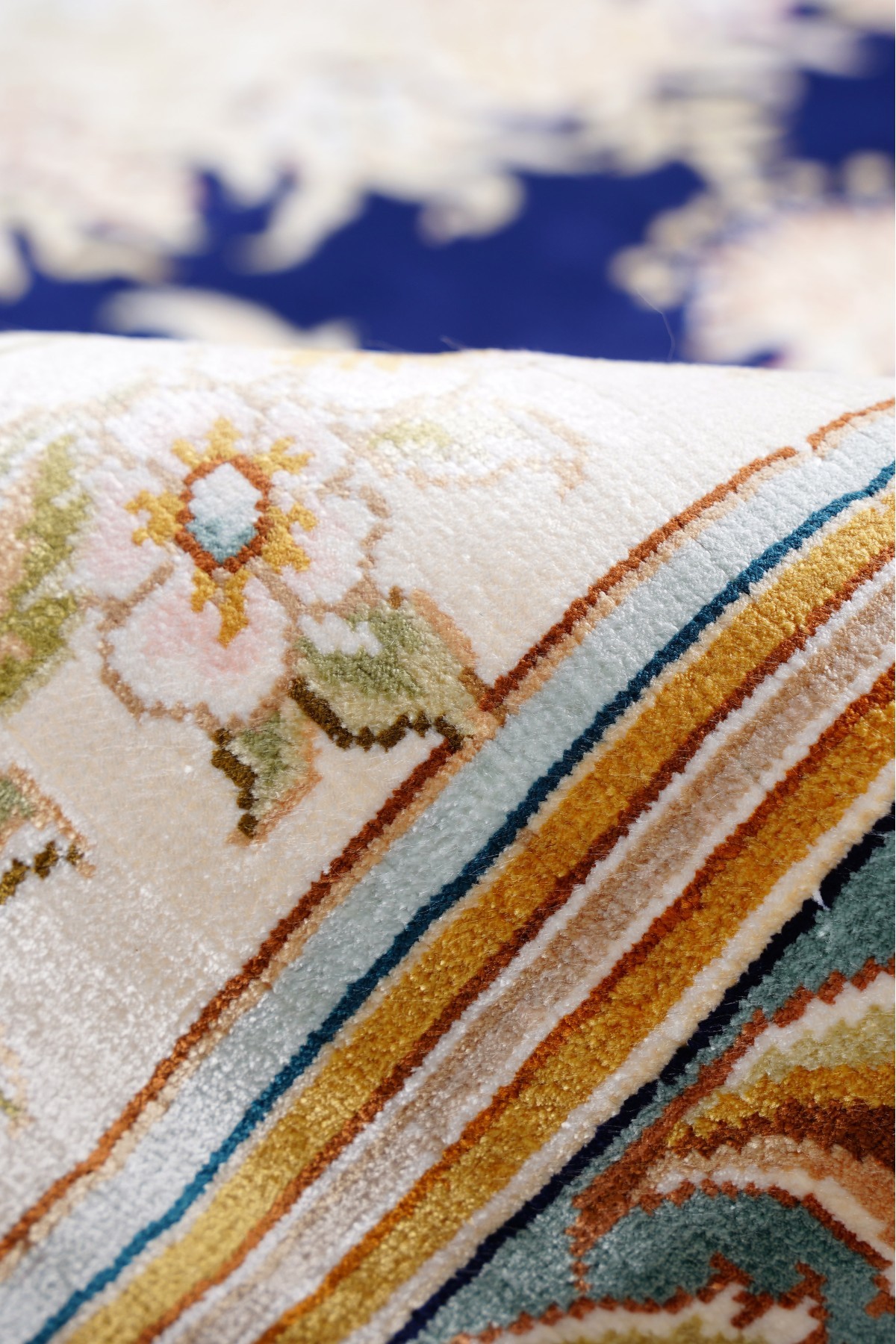 Art Silk 230 Line Mavi Klasik El Dokuma Halı