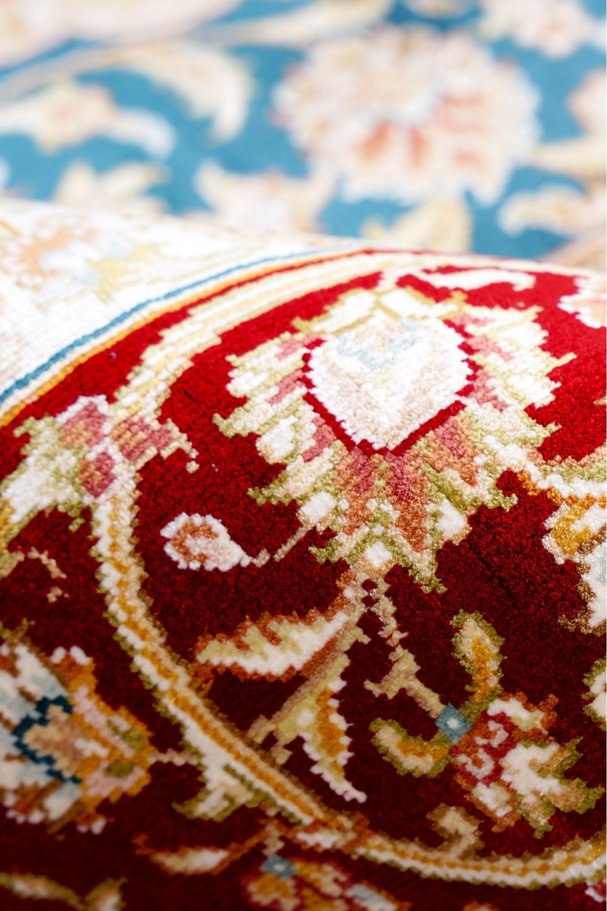 Art Silk 230 Line Renkli Klasik El Dokuma Halı
