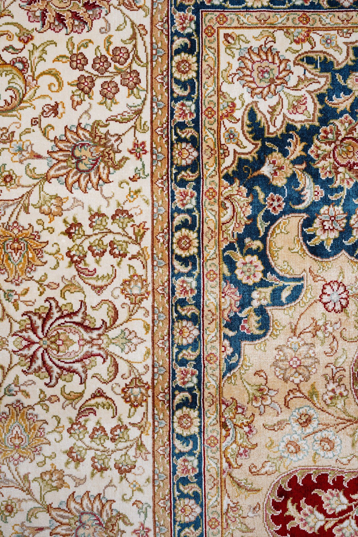 Art Silk 230 Line Kırmızı Klasik El Dokuma Halı