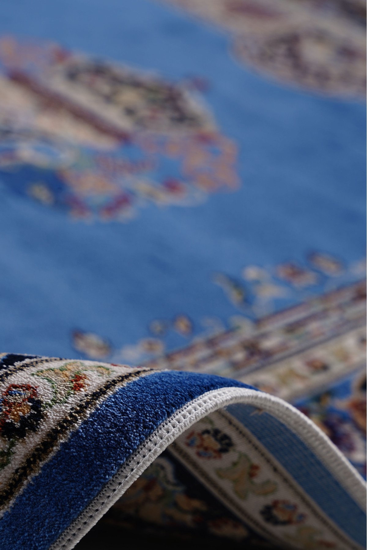 Anatolian Silk 34924 Mavi İpek Saçaklı Bambu Makine Halısı