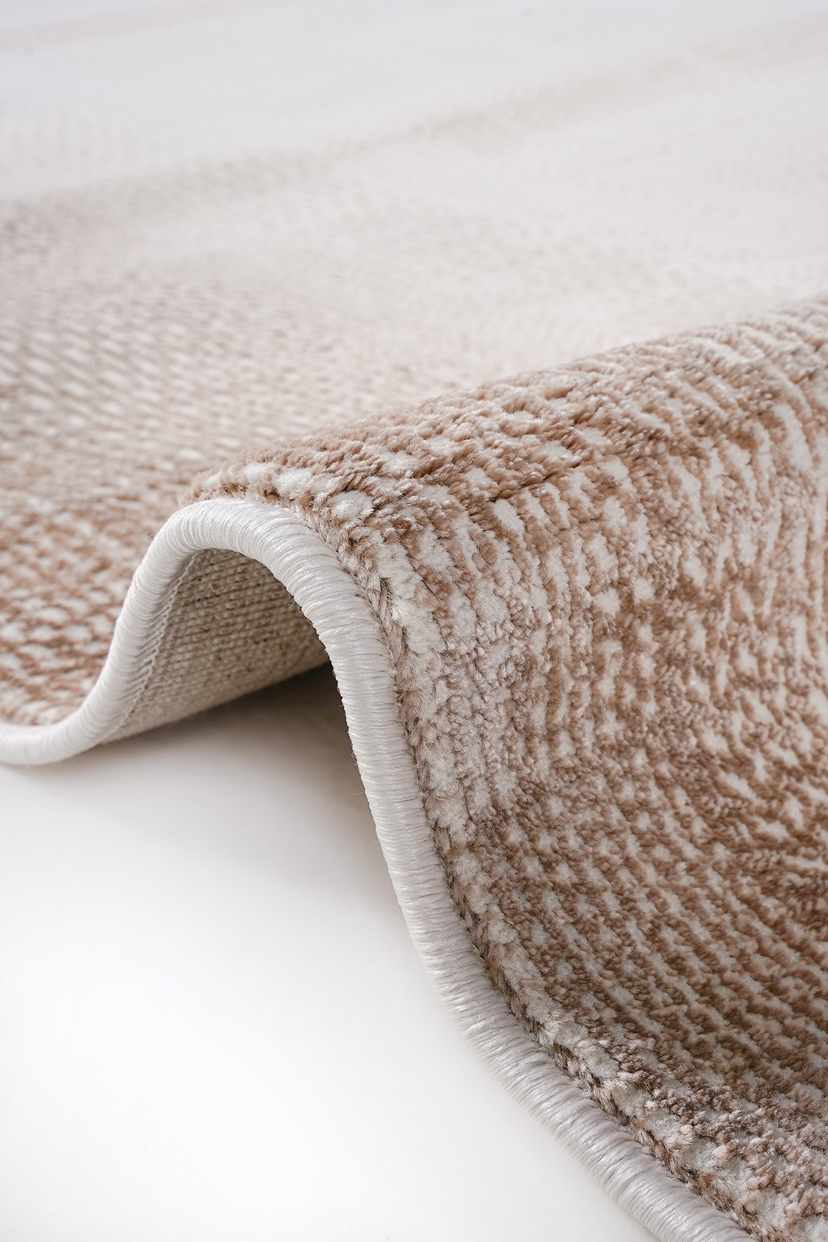 Soft 1120 Bej Geometrik Dokulu Modern Halı