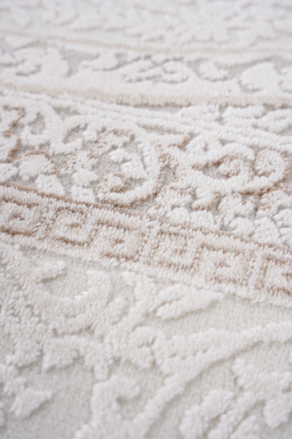 Soft 1121 Klasik Göbekli Krem Halı